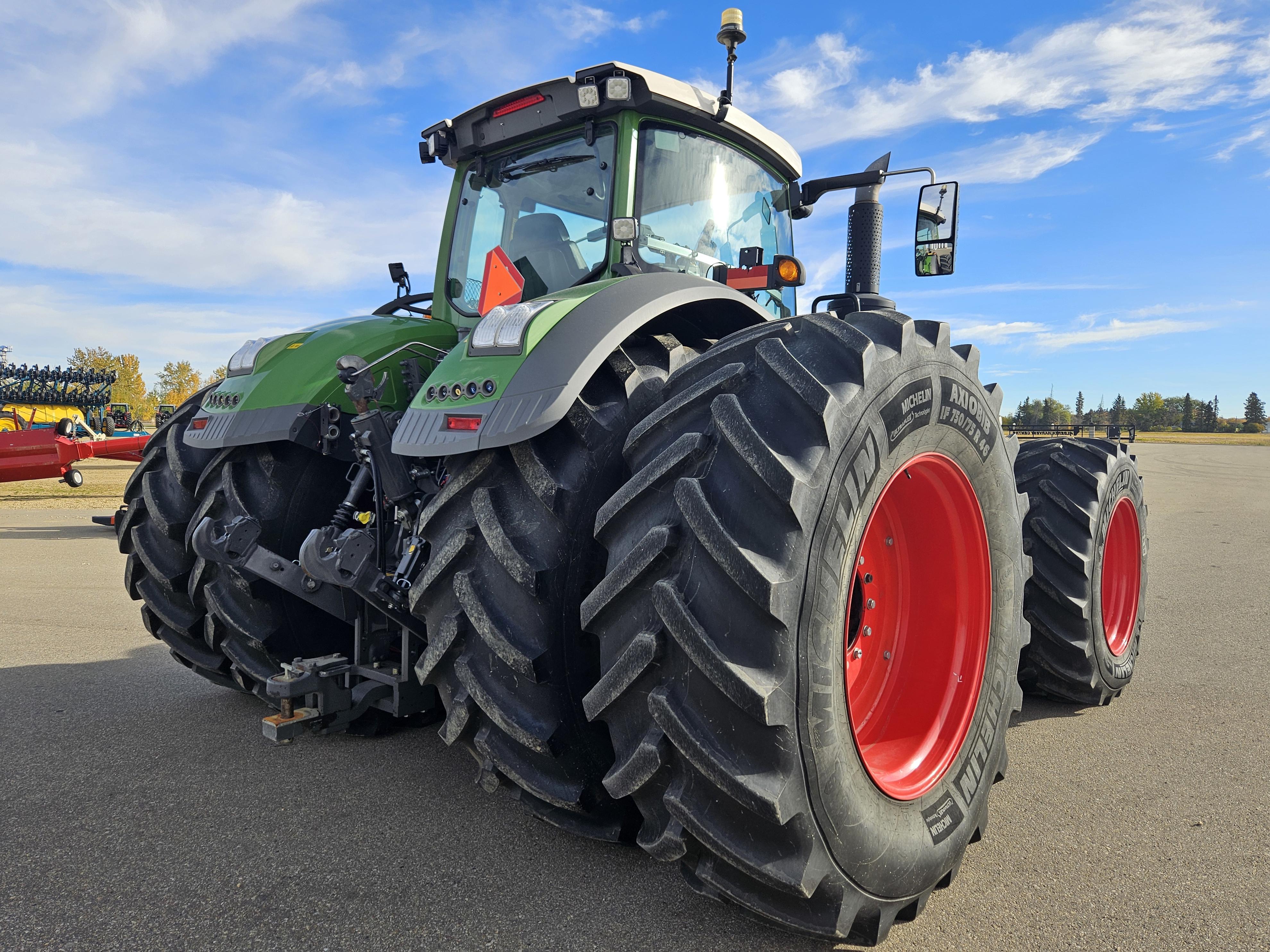 2019 Fendt 1050 Tractor