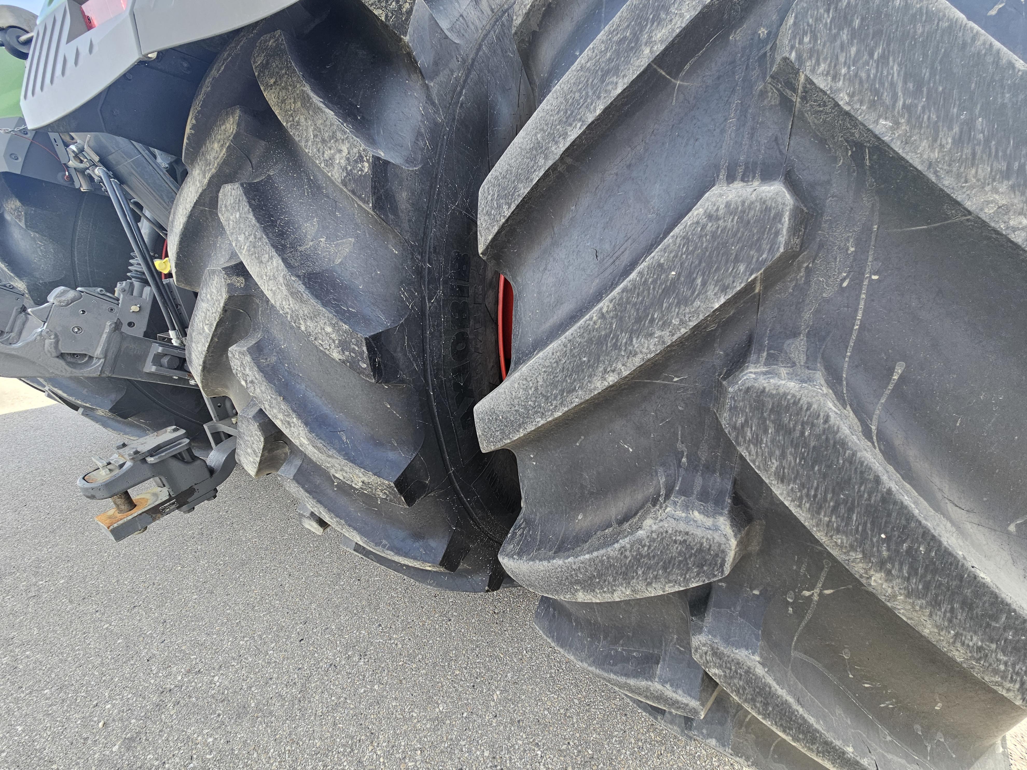 2019 Fendt 1050 Tractor