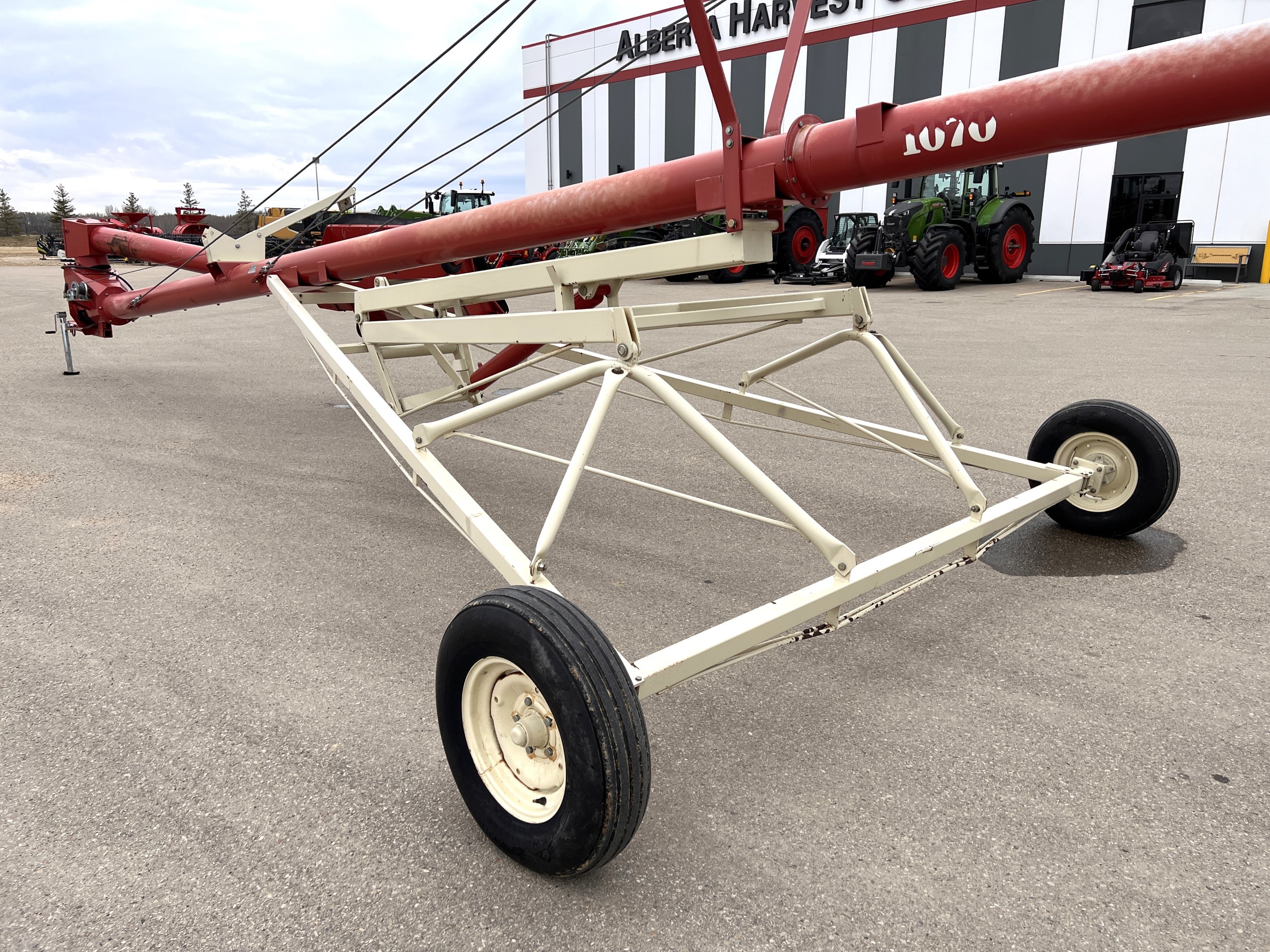 2005 Farm King 1070 Grain Auger