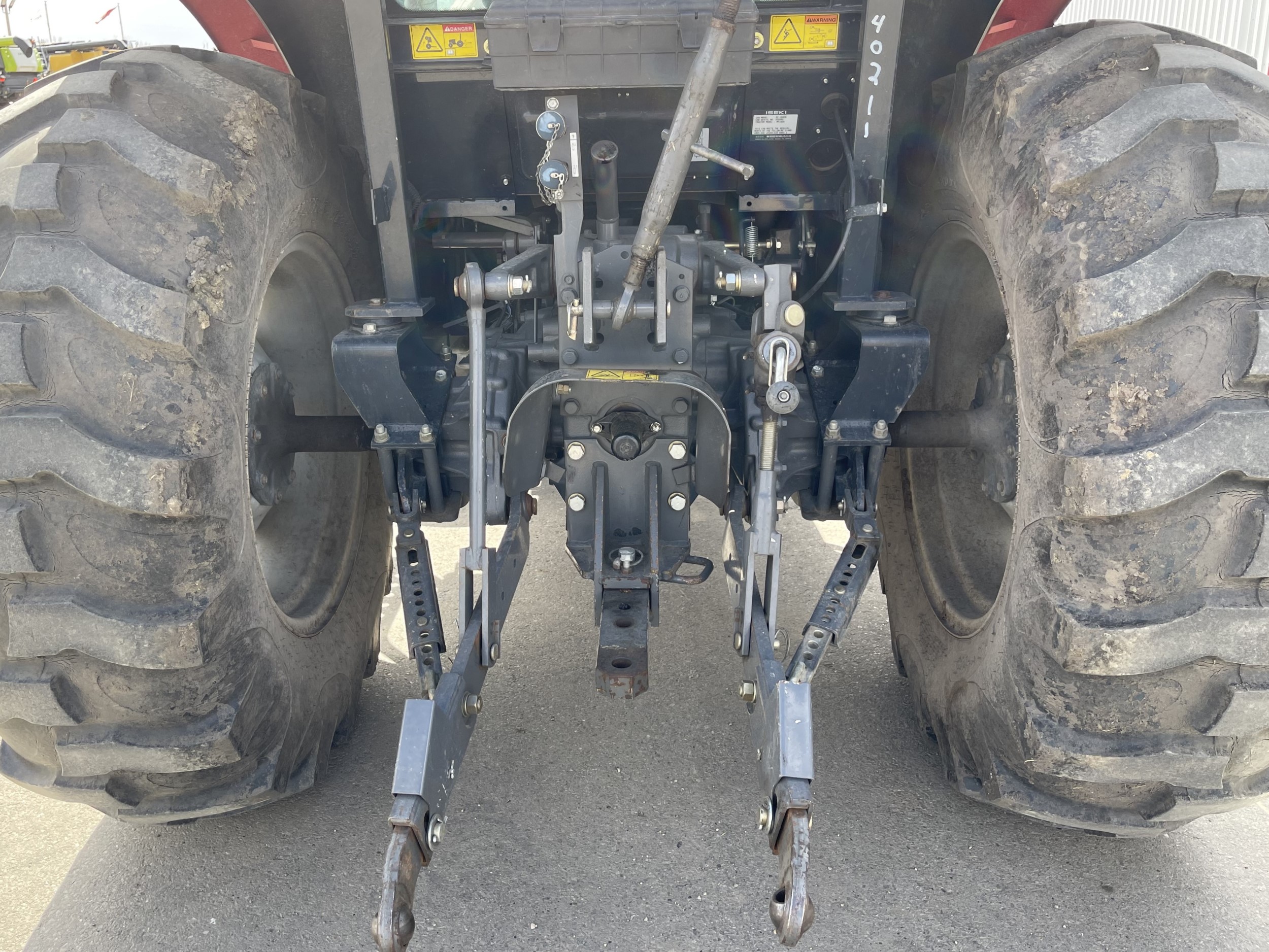 2011 Massey Ferguson 1635 Tractor