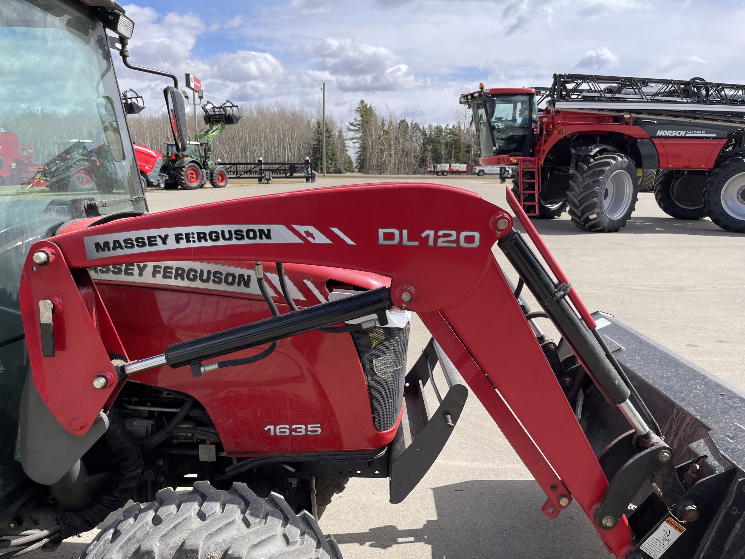 2011 Massey Ferguson 1635 Tractor