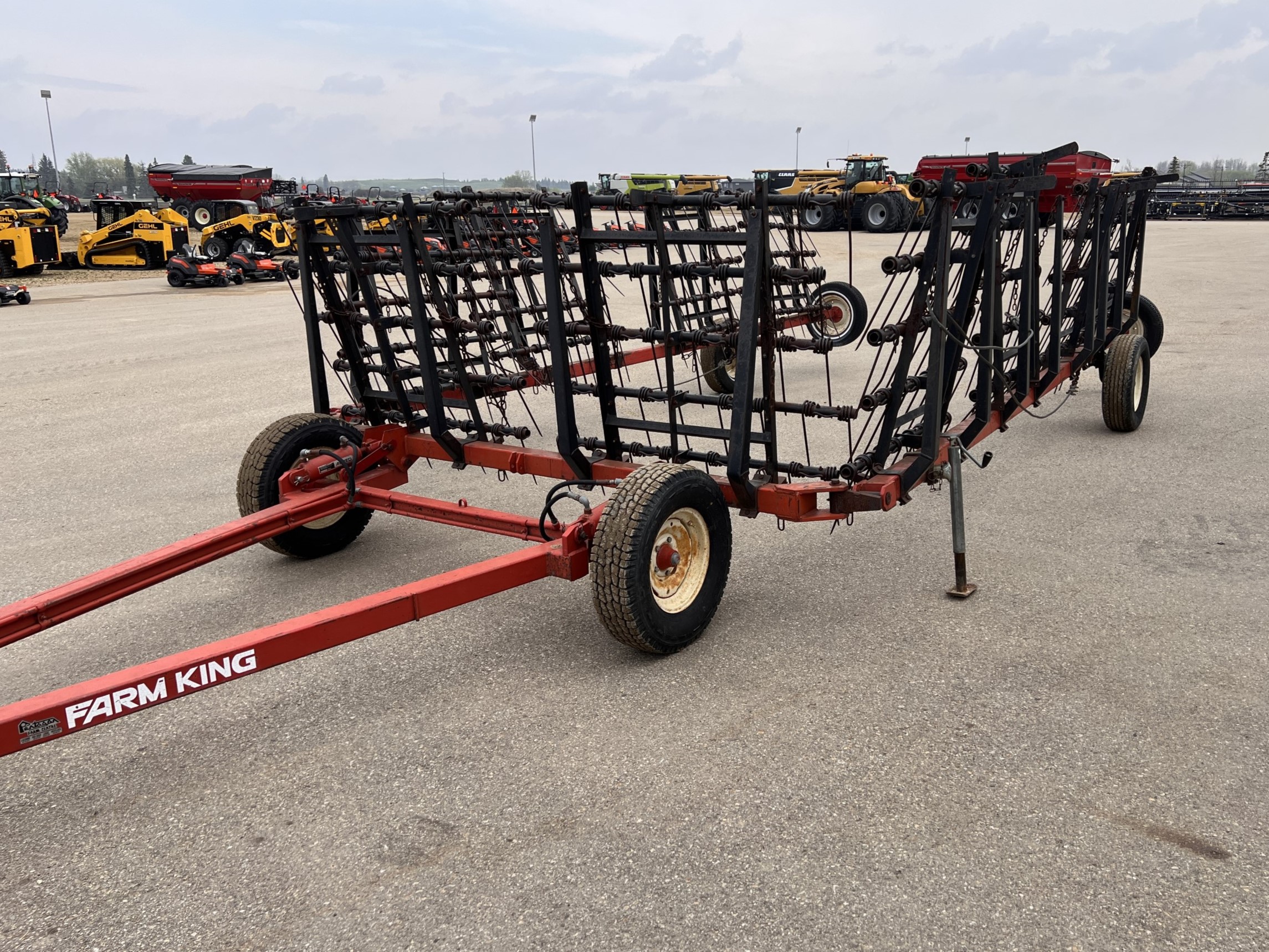 1995 Farm King 50 Harrow