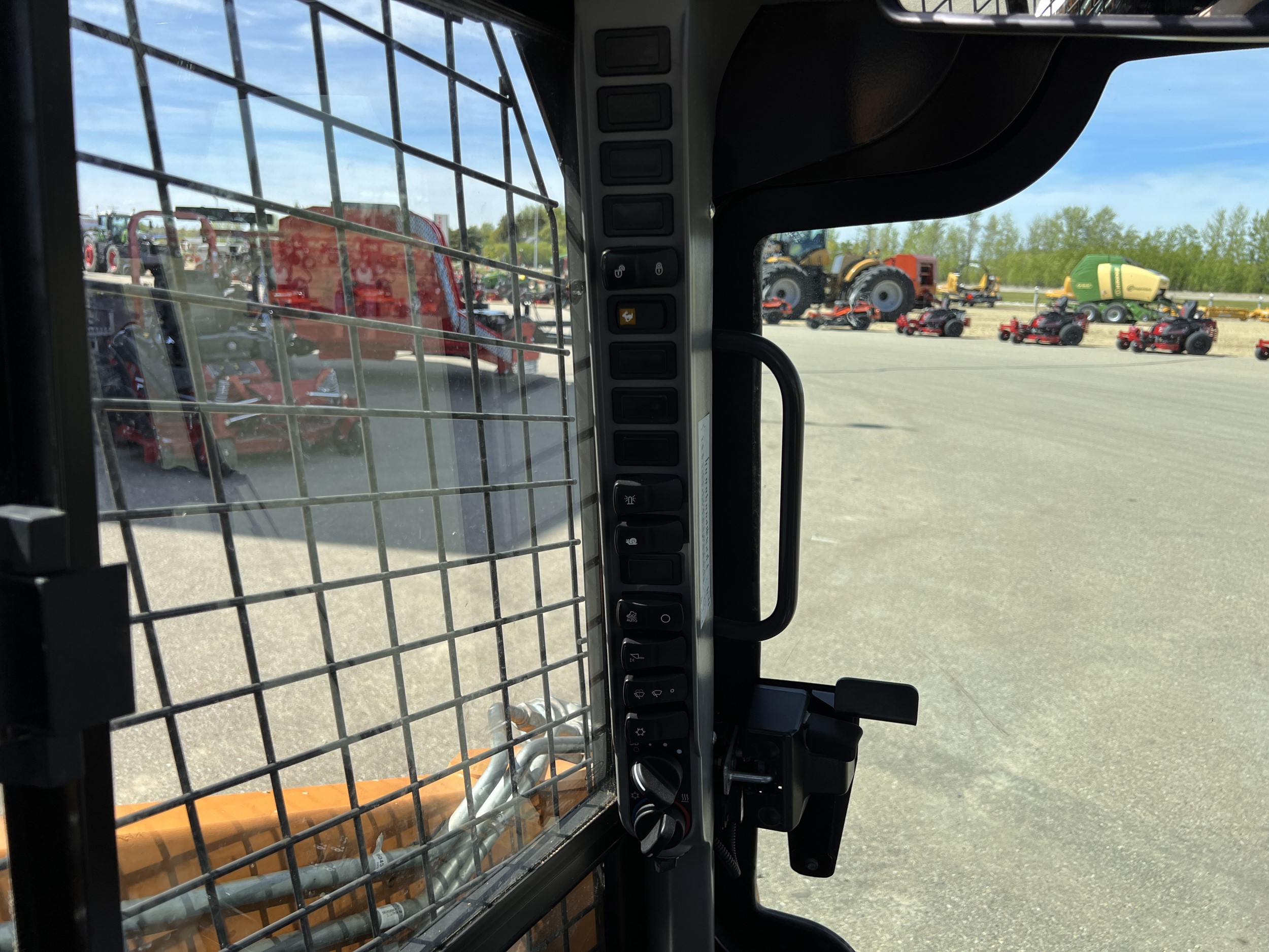 2018 Case SV280B Skid Steer Loader