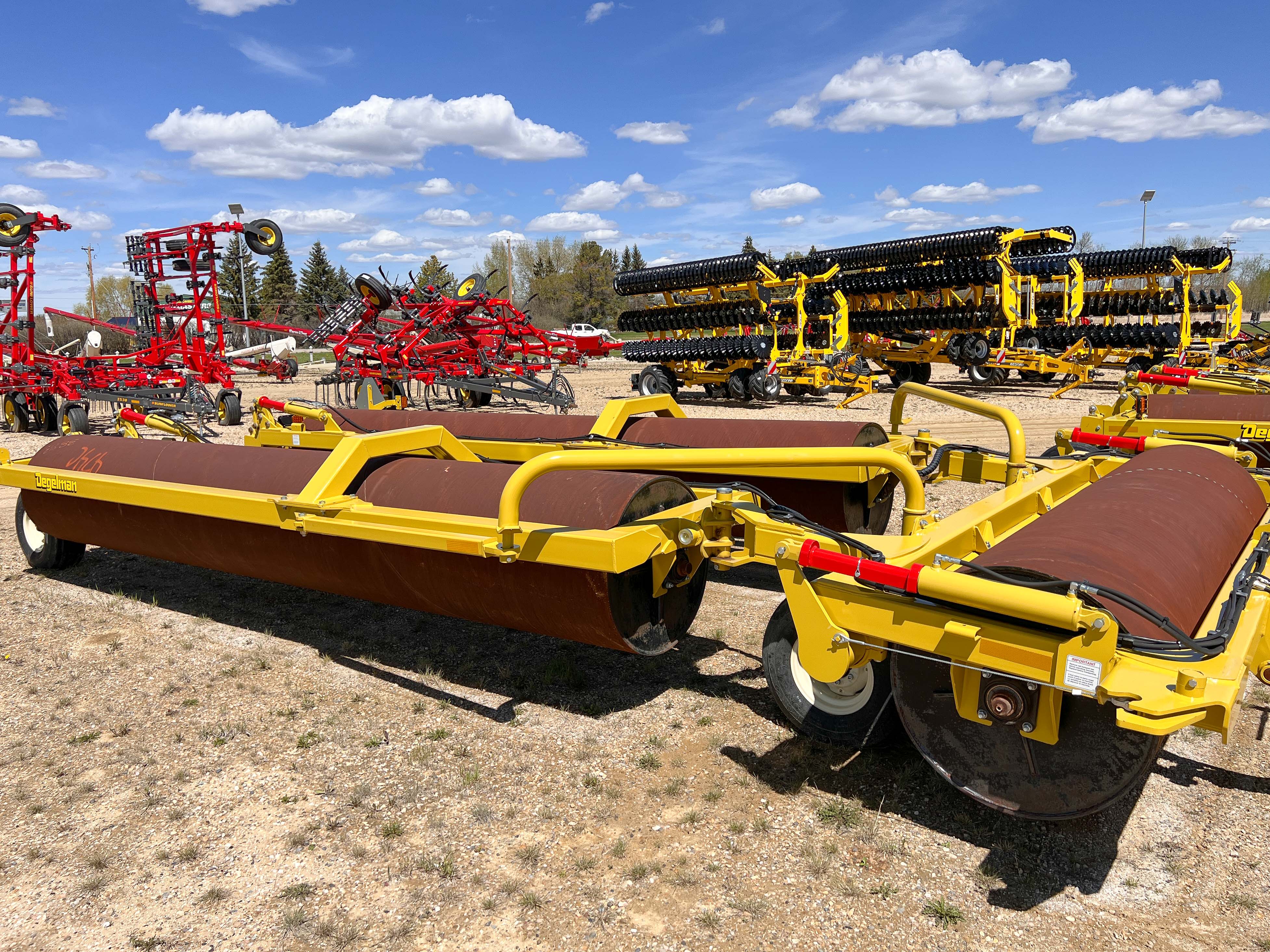 2023 Degelman LR7651 Land Roller