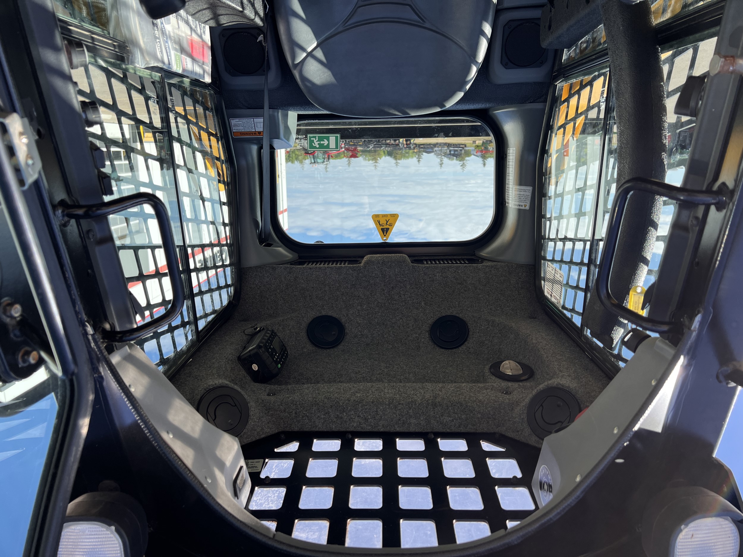 2019 Gehl R220 Skid Steer Loader