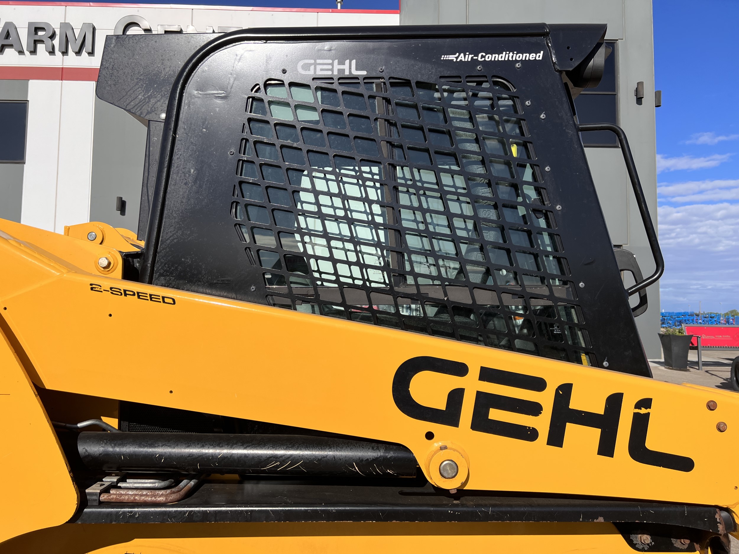 2019 Gehl R220 Skid Steer Loader