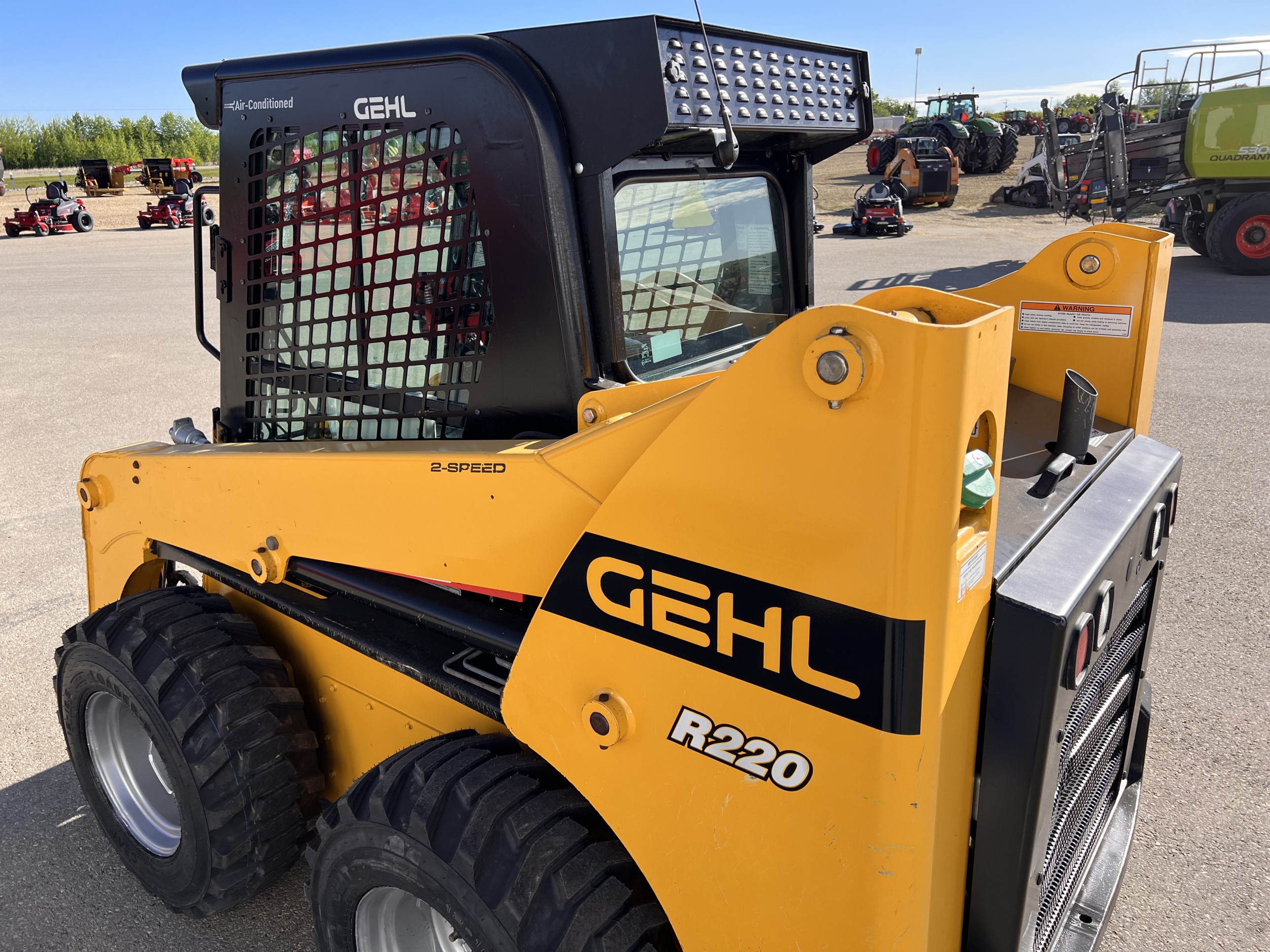 2019 Gehl R220 Skid Steer Loader