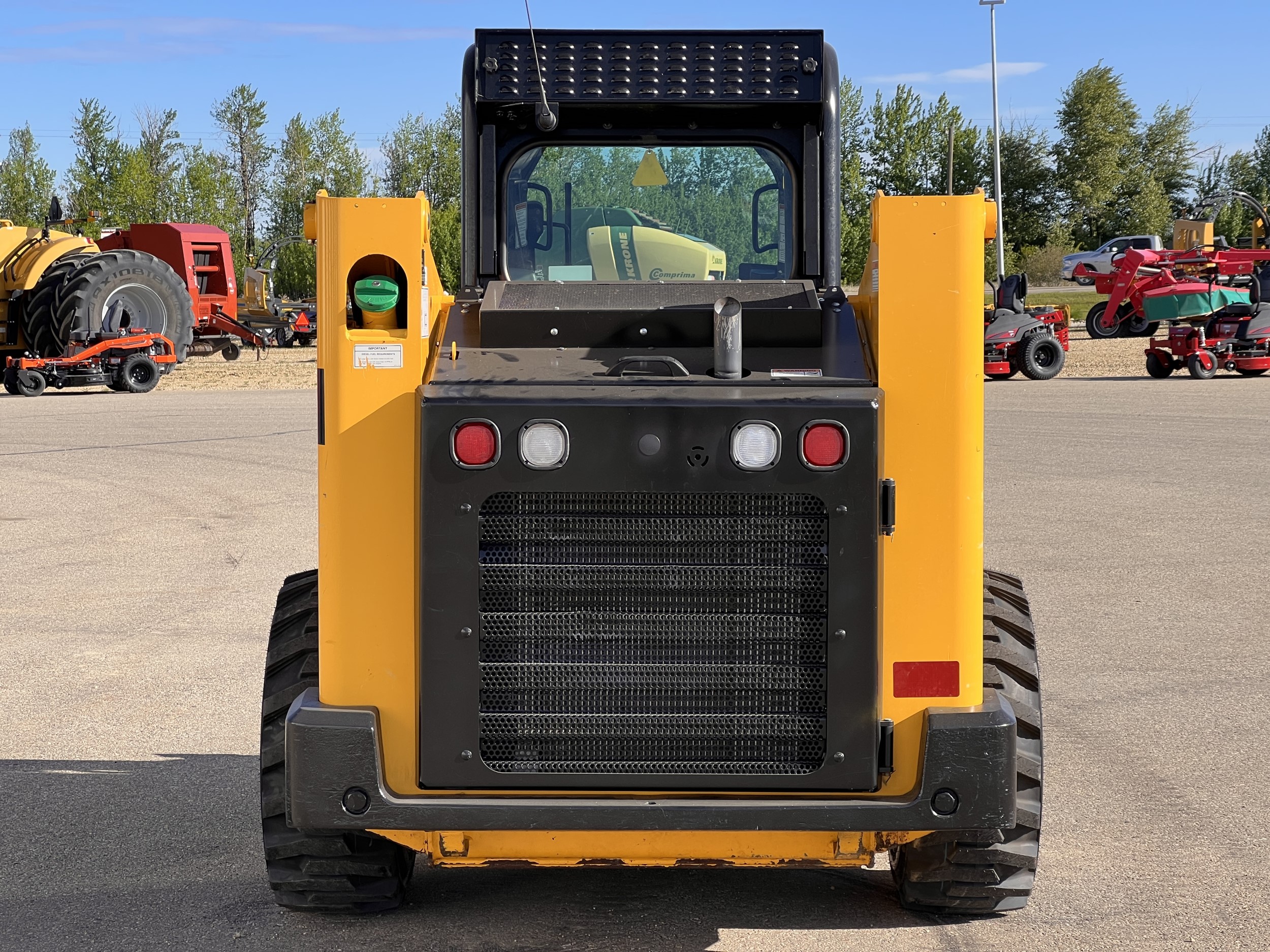 2019 Gehl R220 Skid Steer Loader