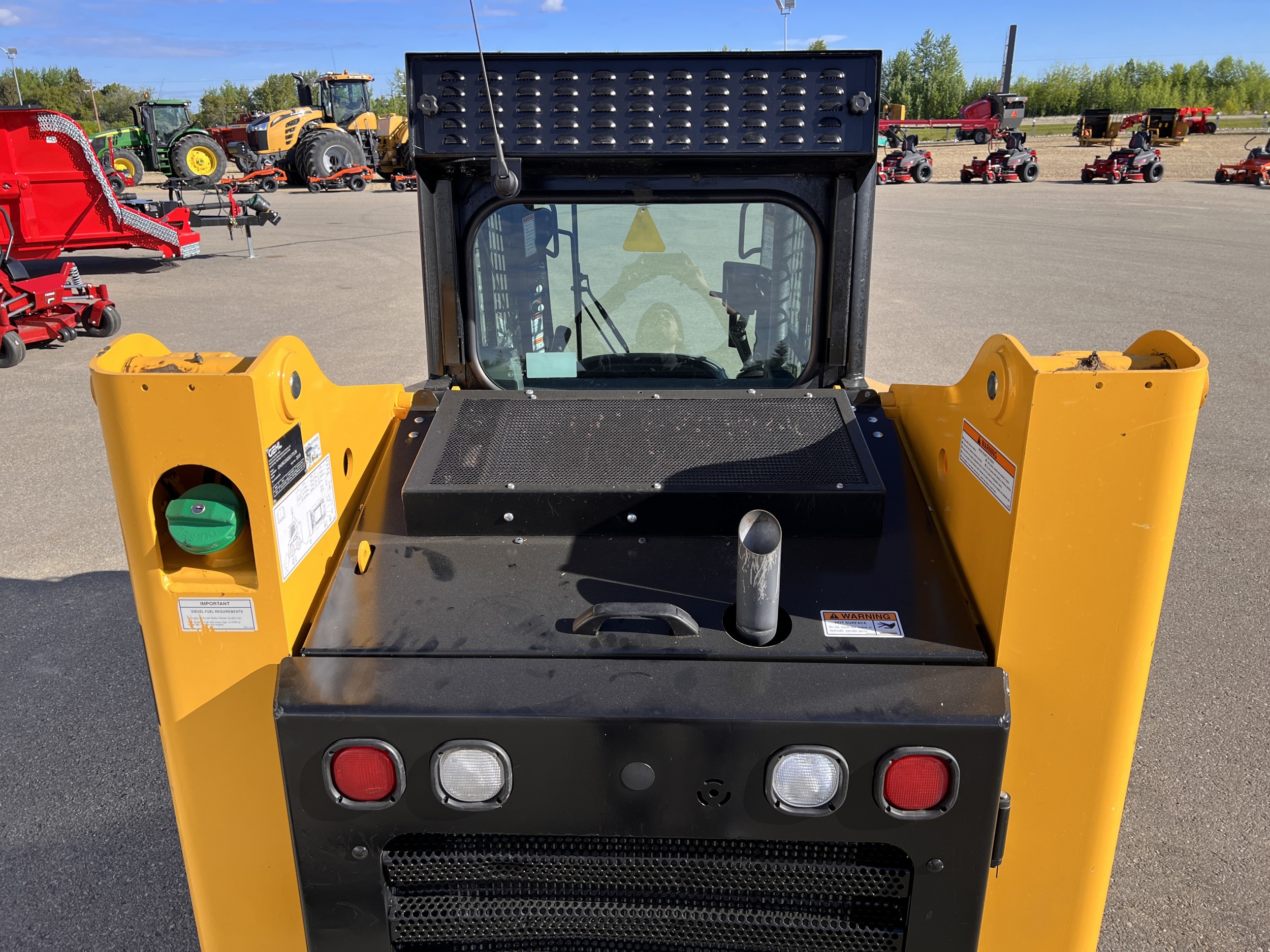 2019 Gehl R220 Skid Steer Loader