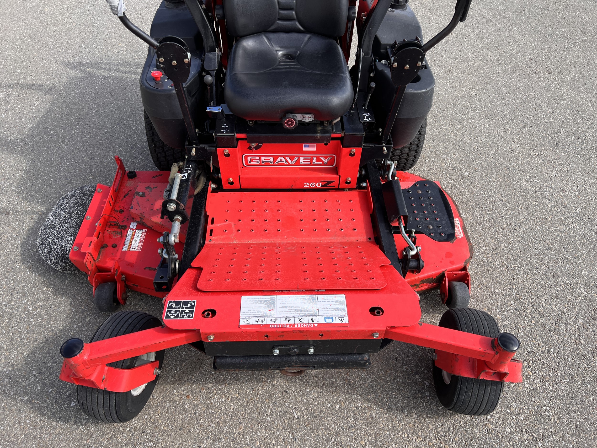 Gravely 260Z-26 Mower/Zero Turn