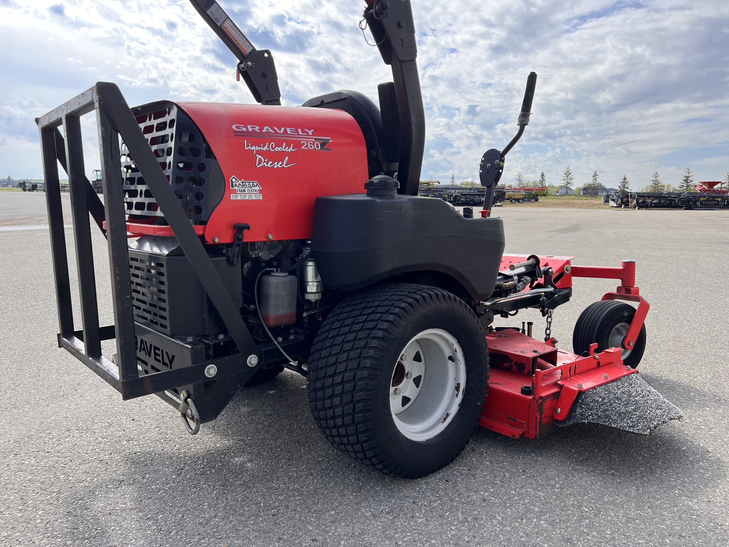 Gravely 260Z-26 Mower/Zero Turn