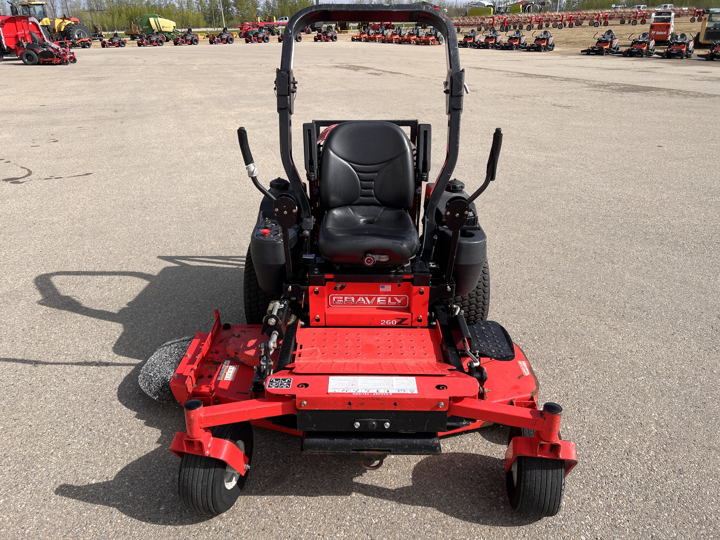 Gravely 260Z-26 Mower/Zero Turn