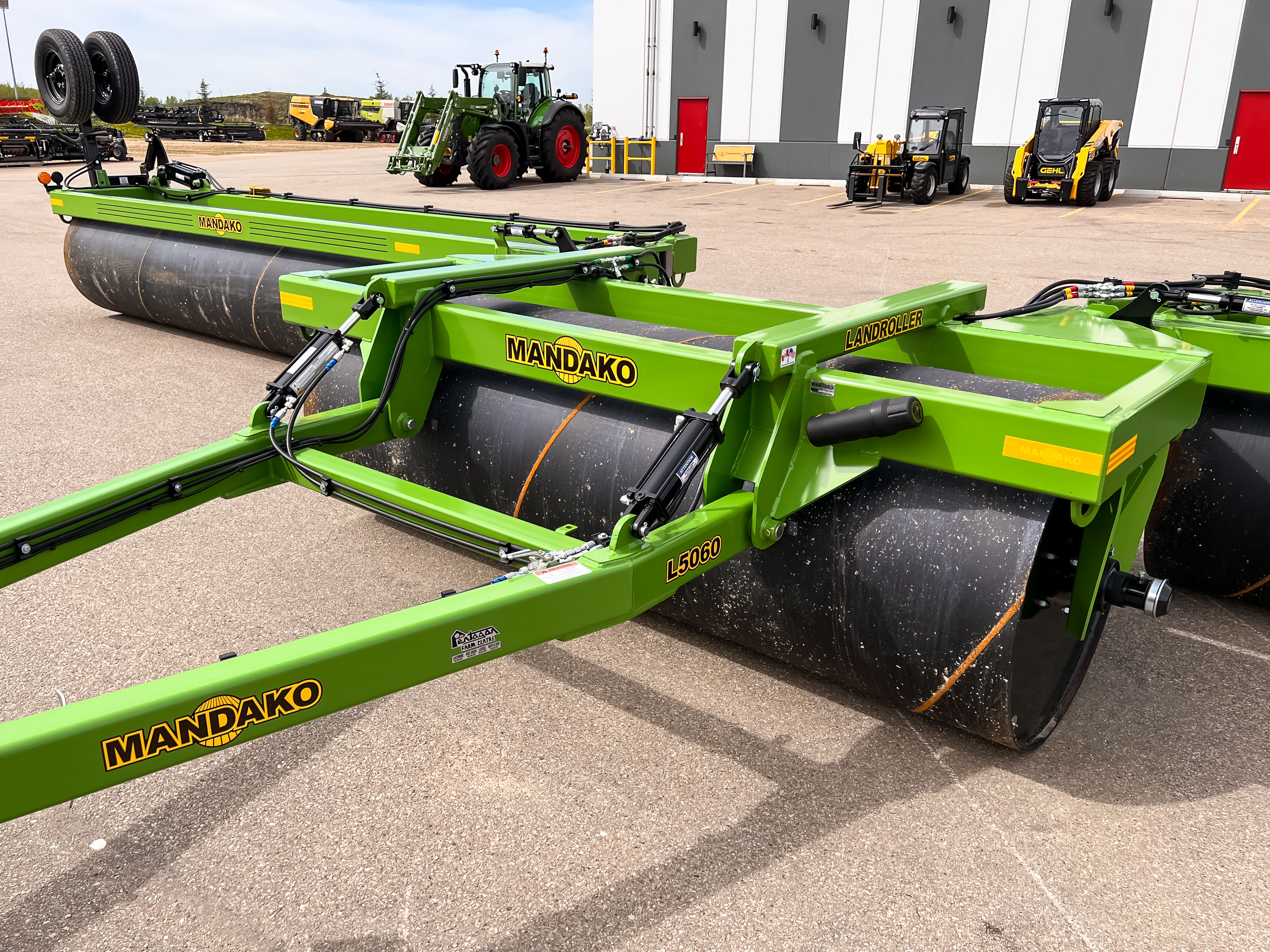 2024 Mandako L5060 Land Roller