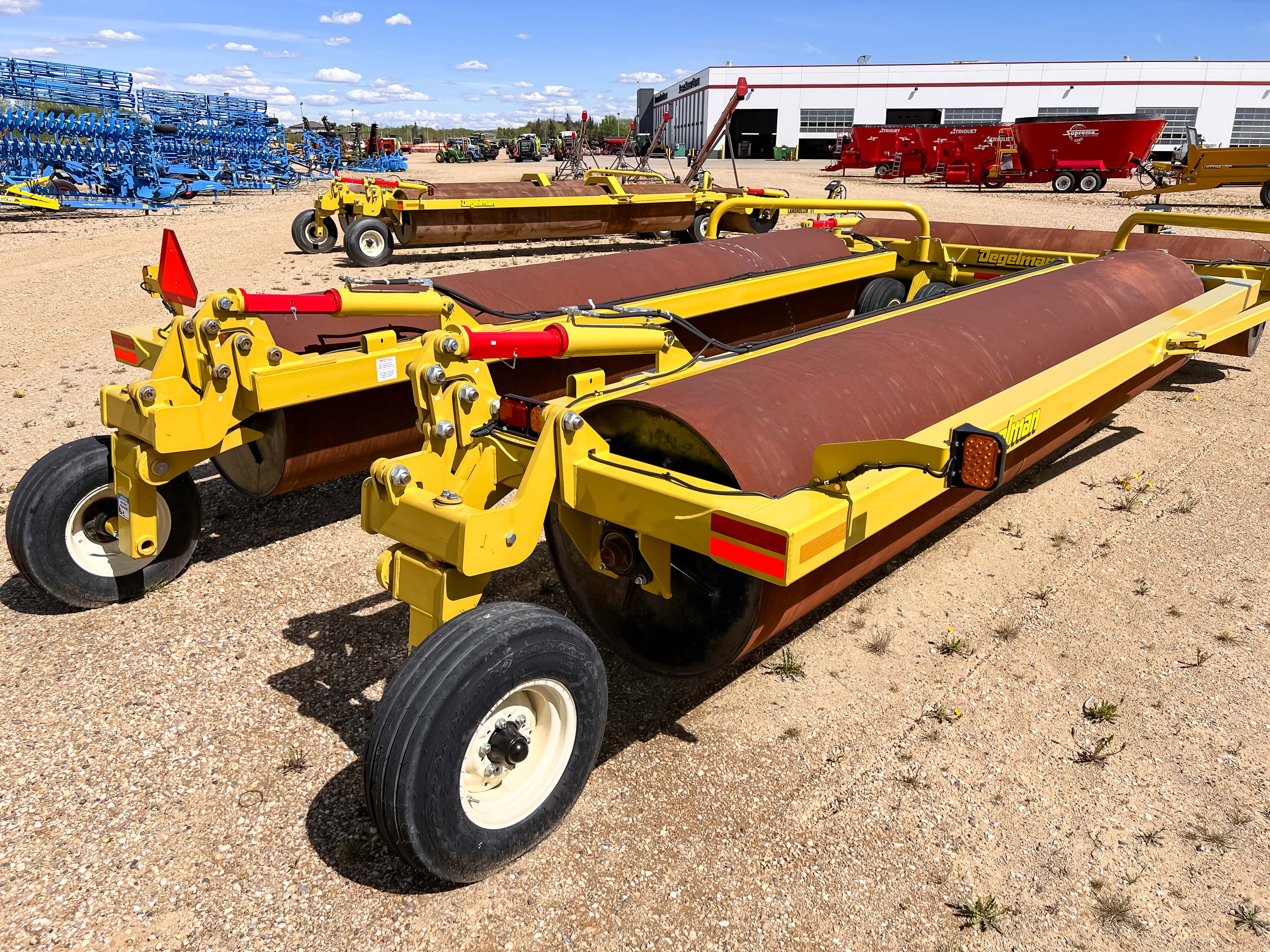 2023 Degelman LR7645 Land Roller