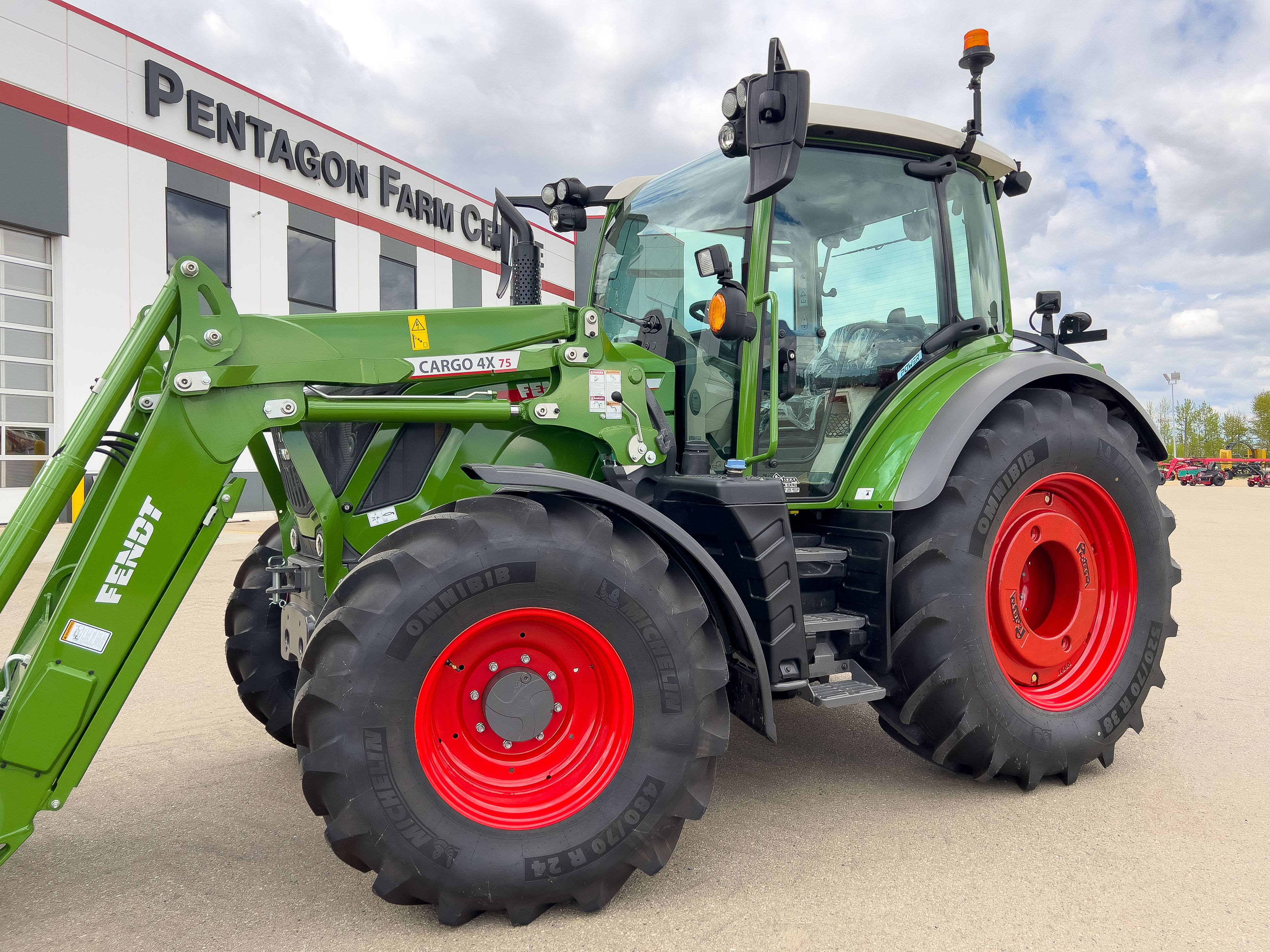 2023 Fendt 312 Gen4 Tractor