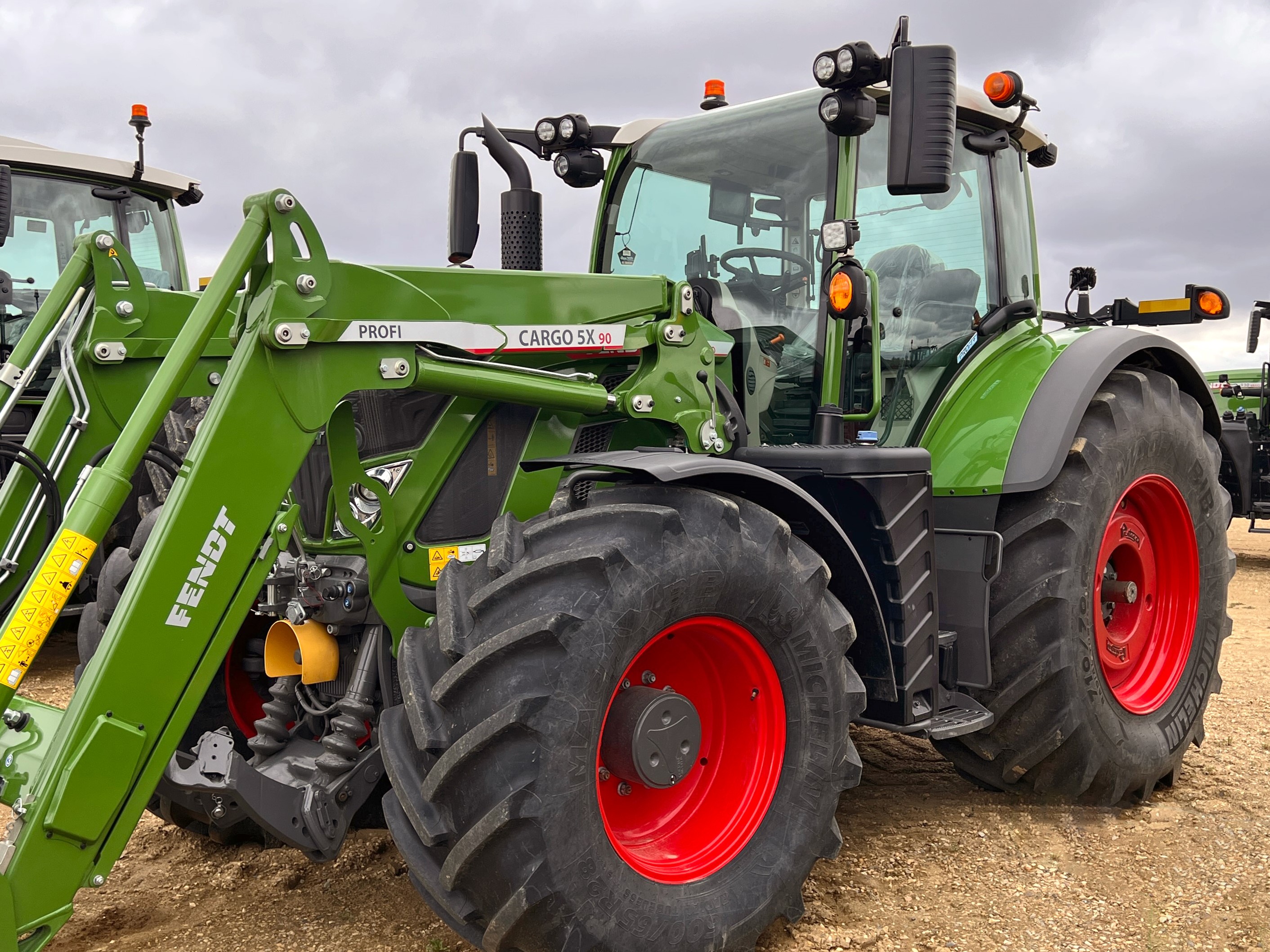 2023 Fendt 714 Gen6 Tractor