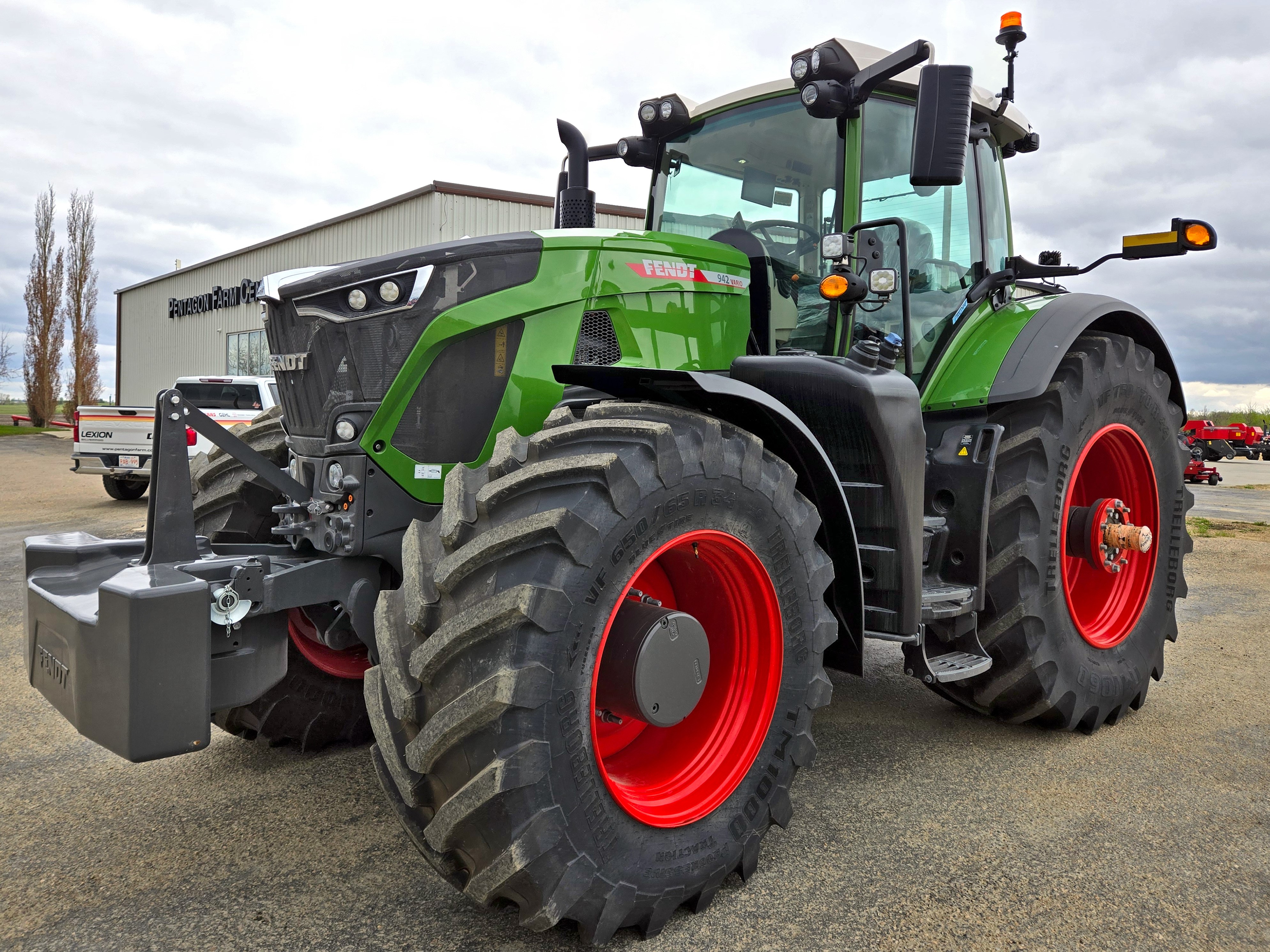 2023 Fendt 942 Gen7 Tractor