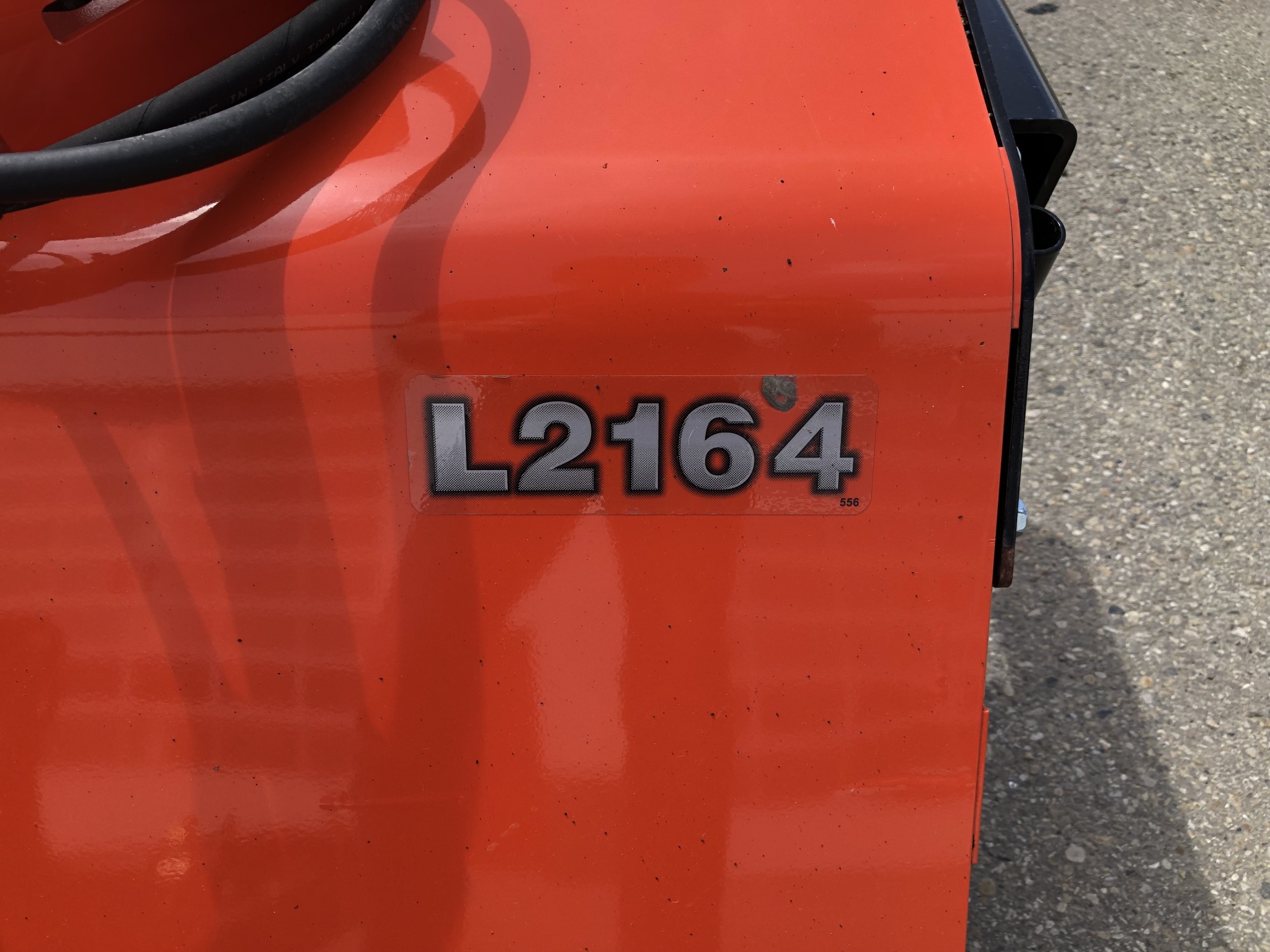 2007 Kubota L2164 Sweeper