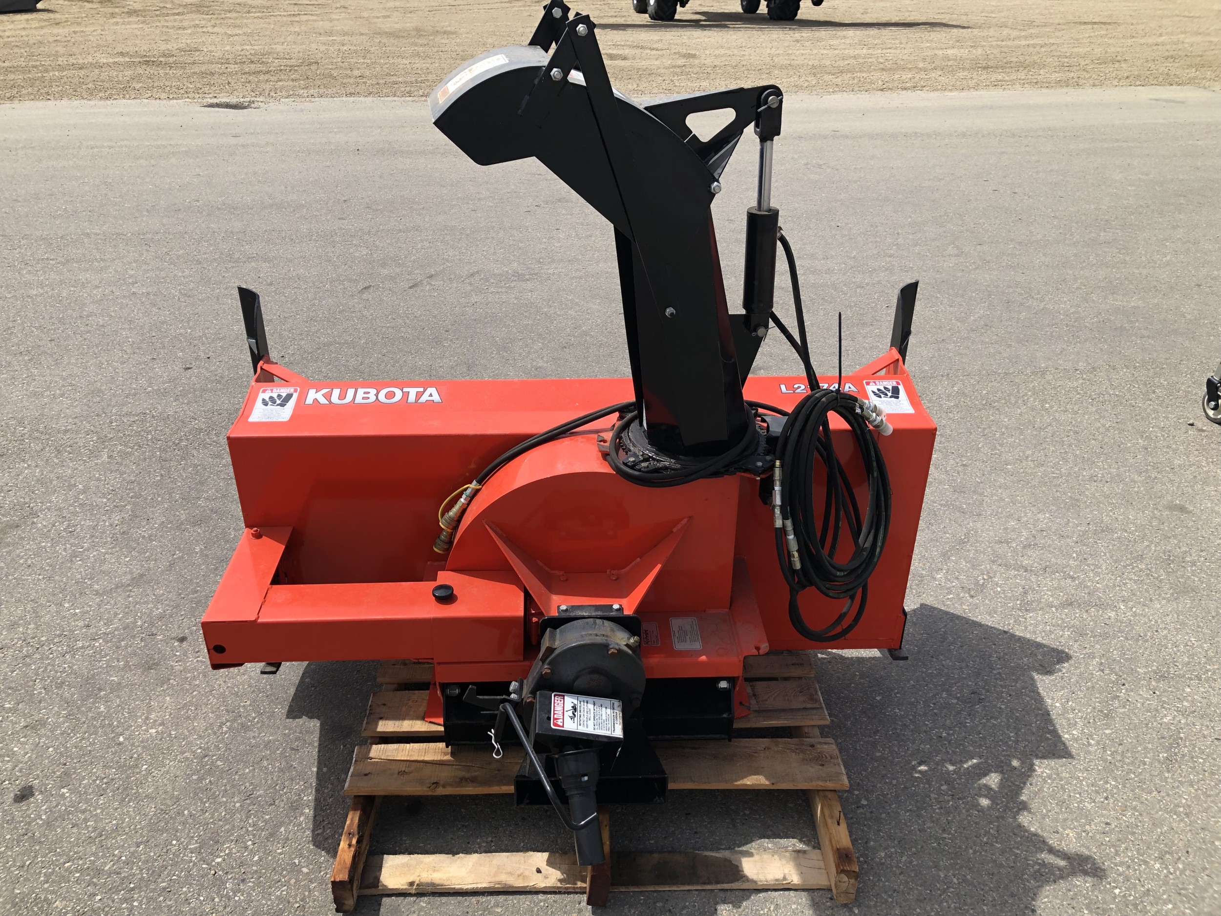 2007 Kubota L2174A Snow Blower