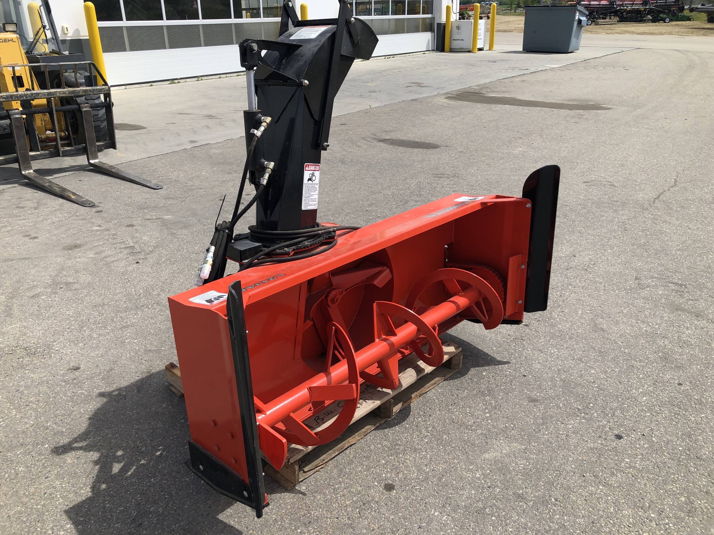 2007 Kubota L2174A Snow Blower