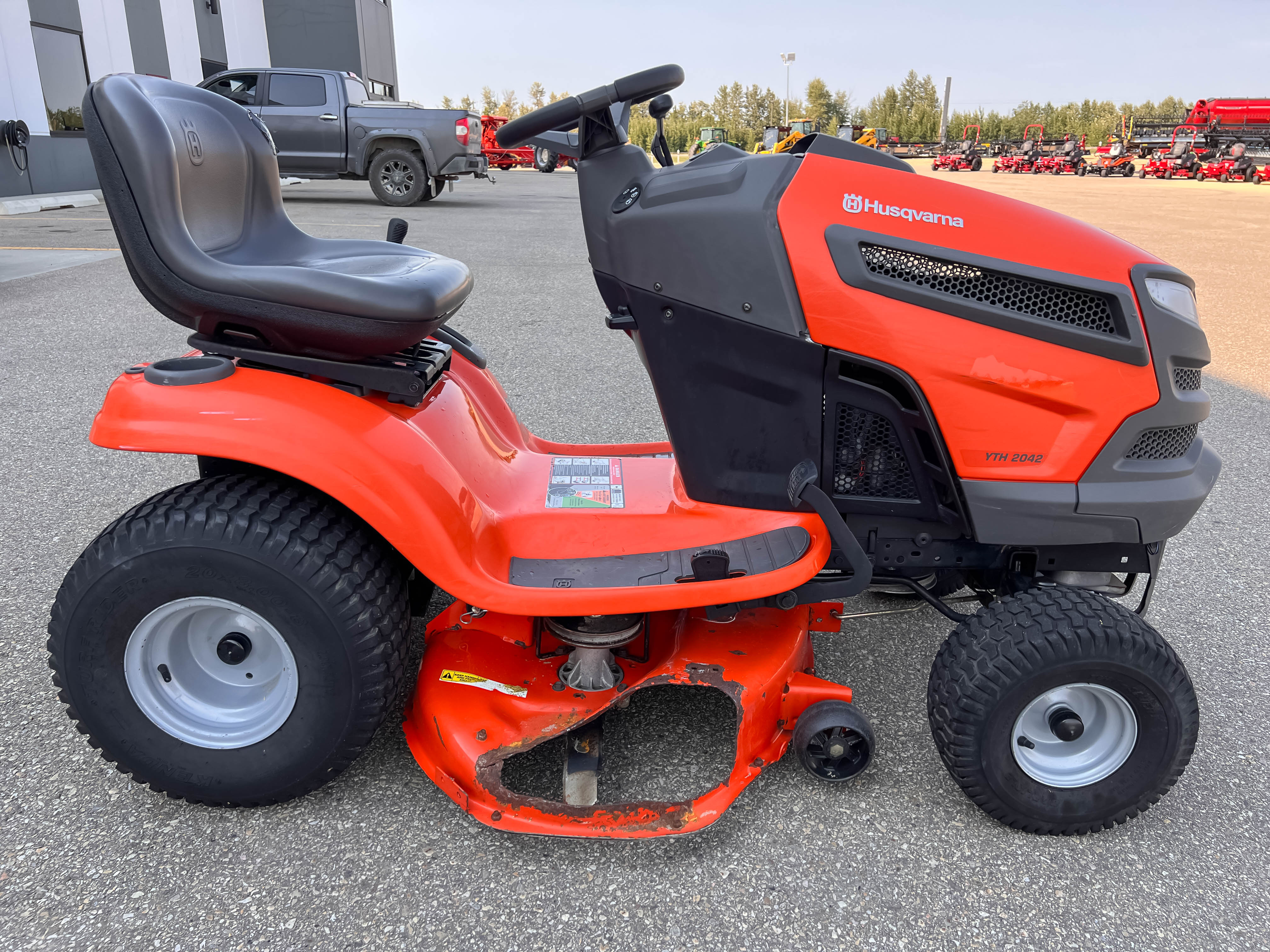 2012 Husqvarna YTH2042 Lawn Tractor