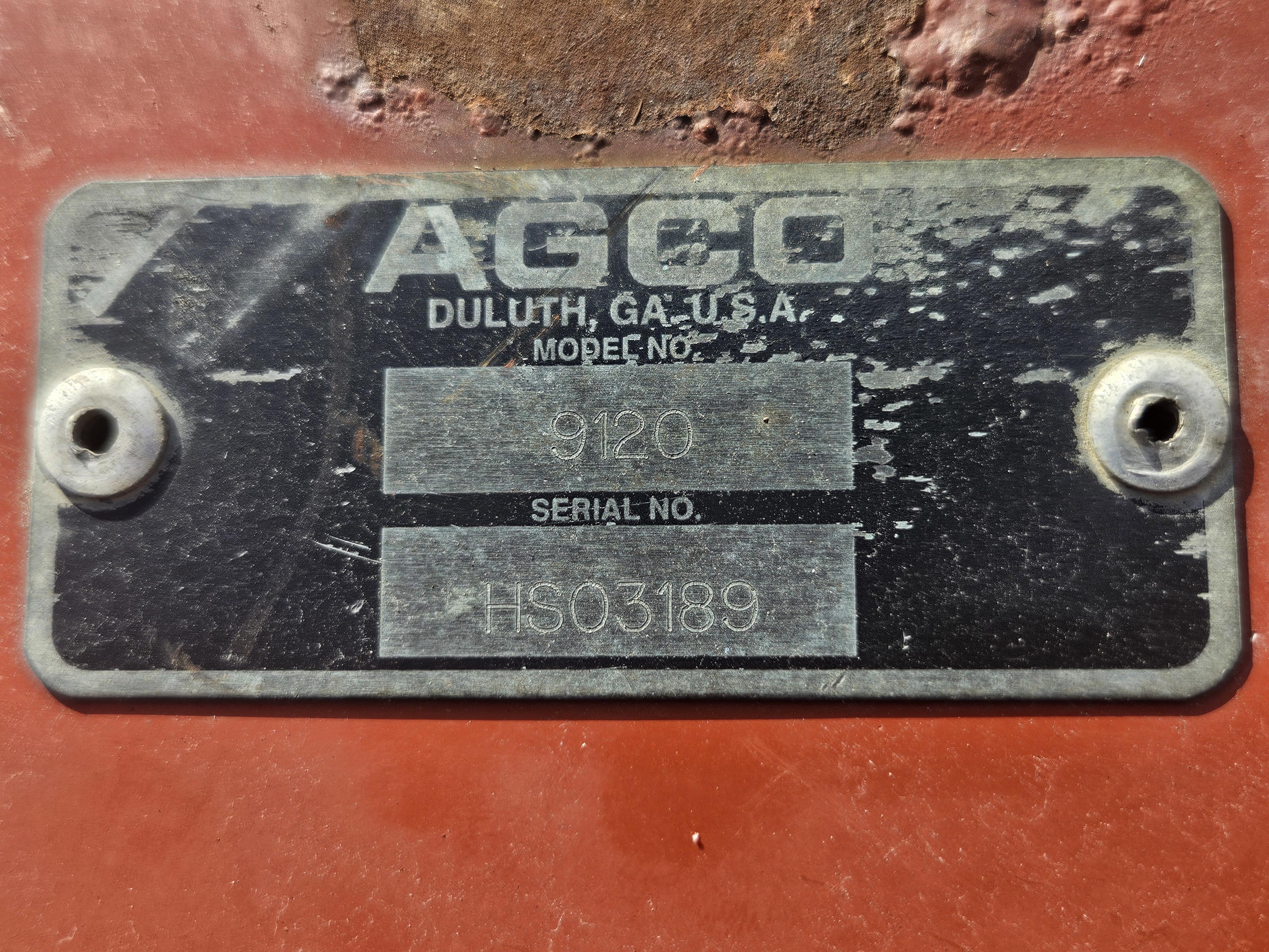 2007 AGCO 9120 Header Hay