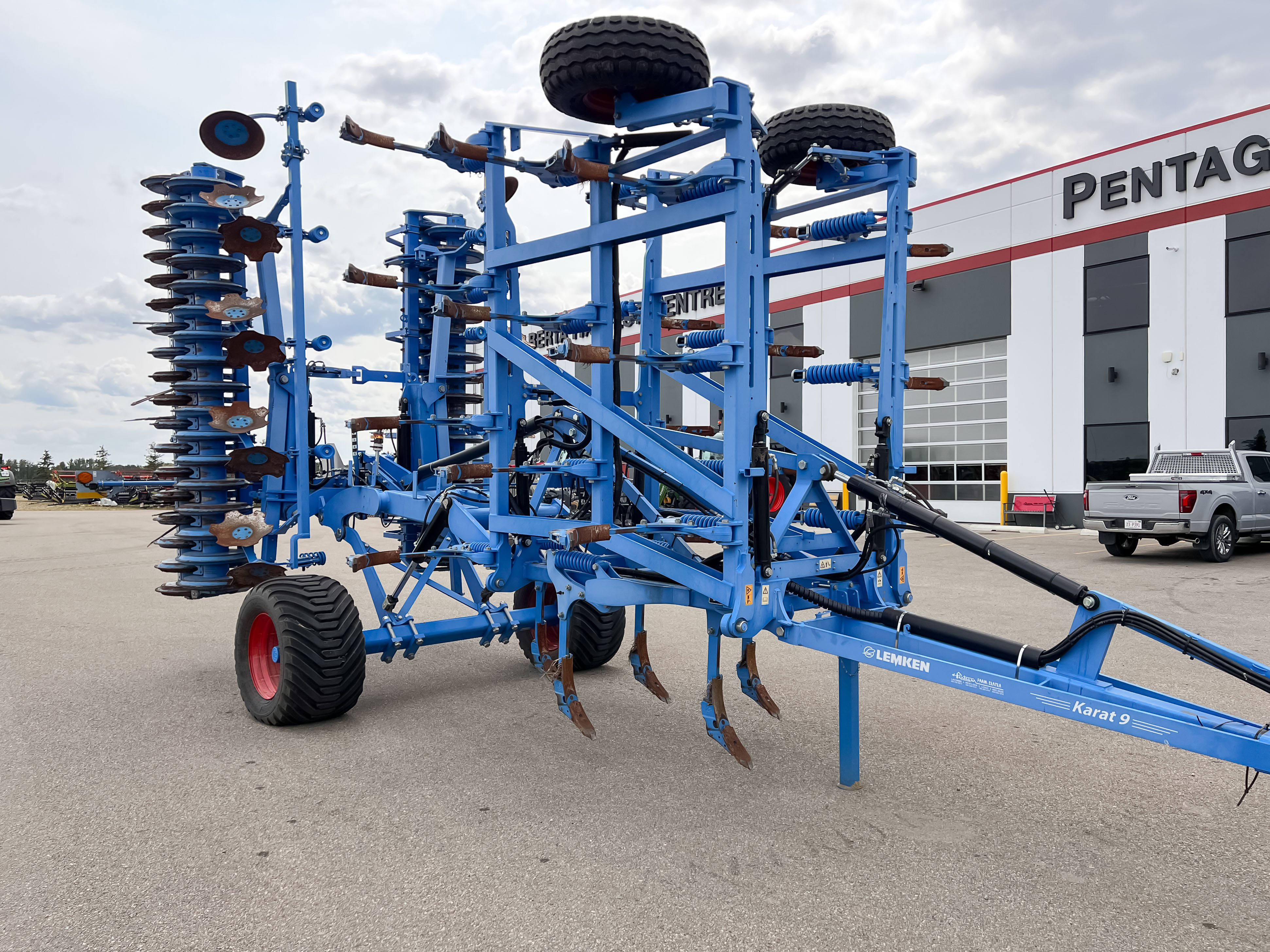 2019 LEMKEN KARAT 9/700KUA Field Cultivator