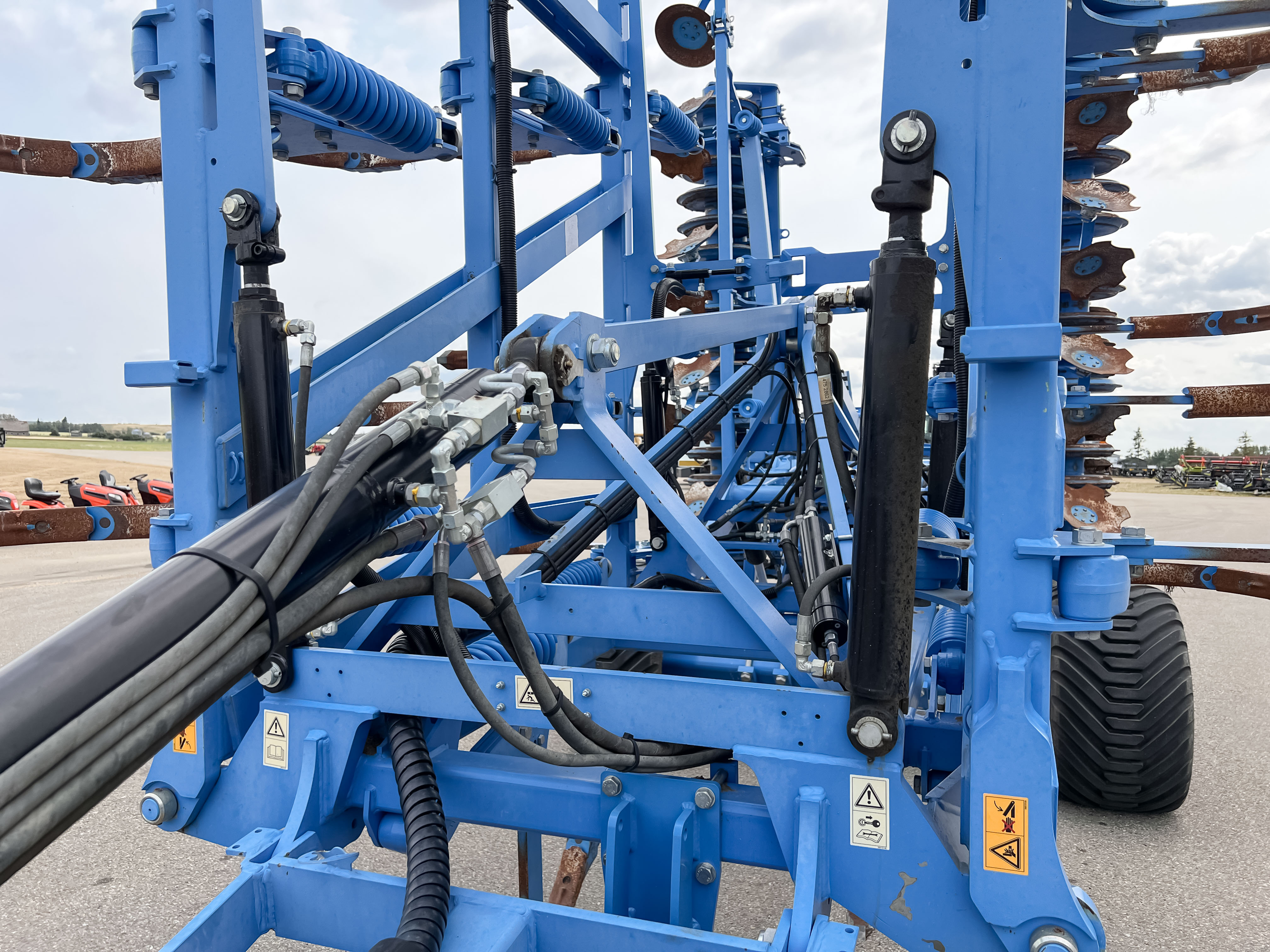 2019 LEMKEN KARAT 9/700KUA Field Cultivator