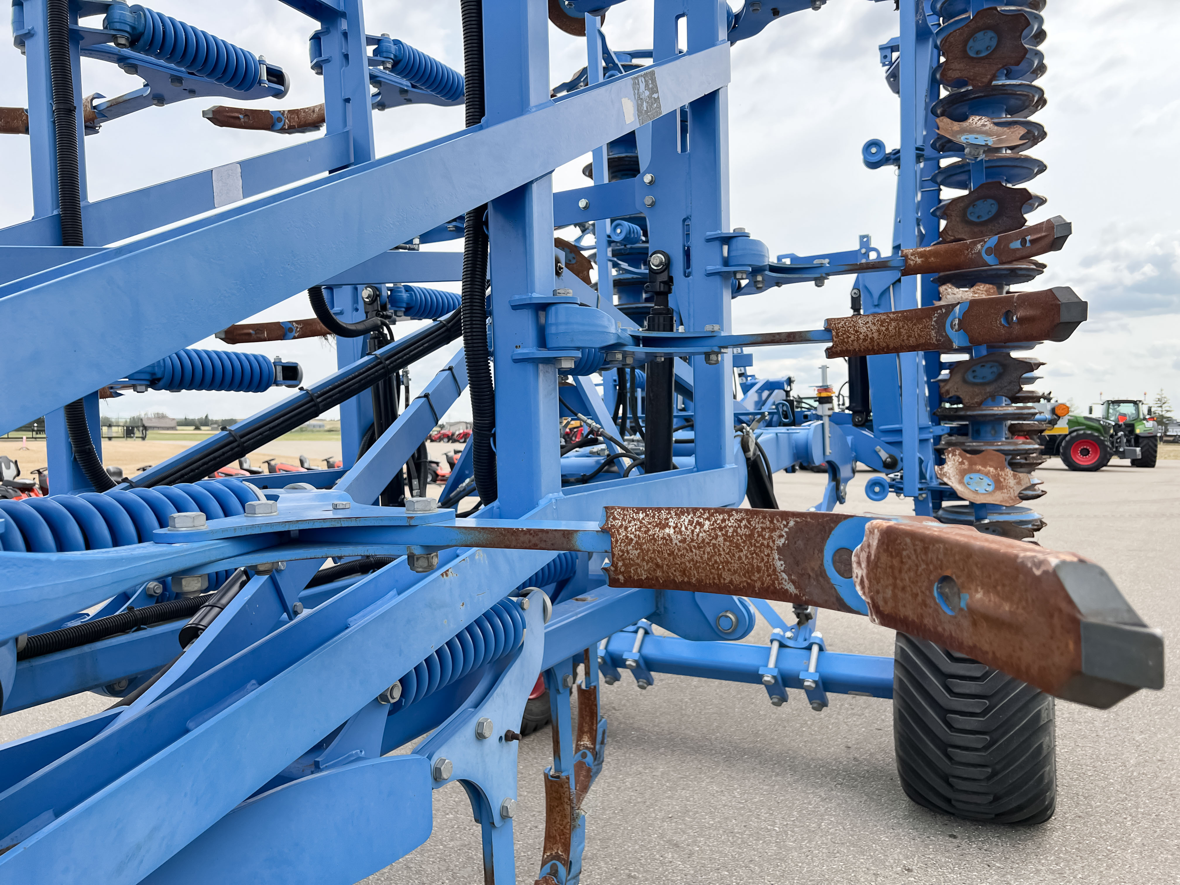 2019 LEMKEN KARAT 9/700KUA Field Cultivator