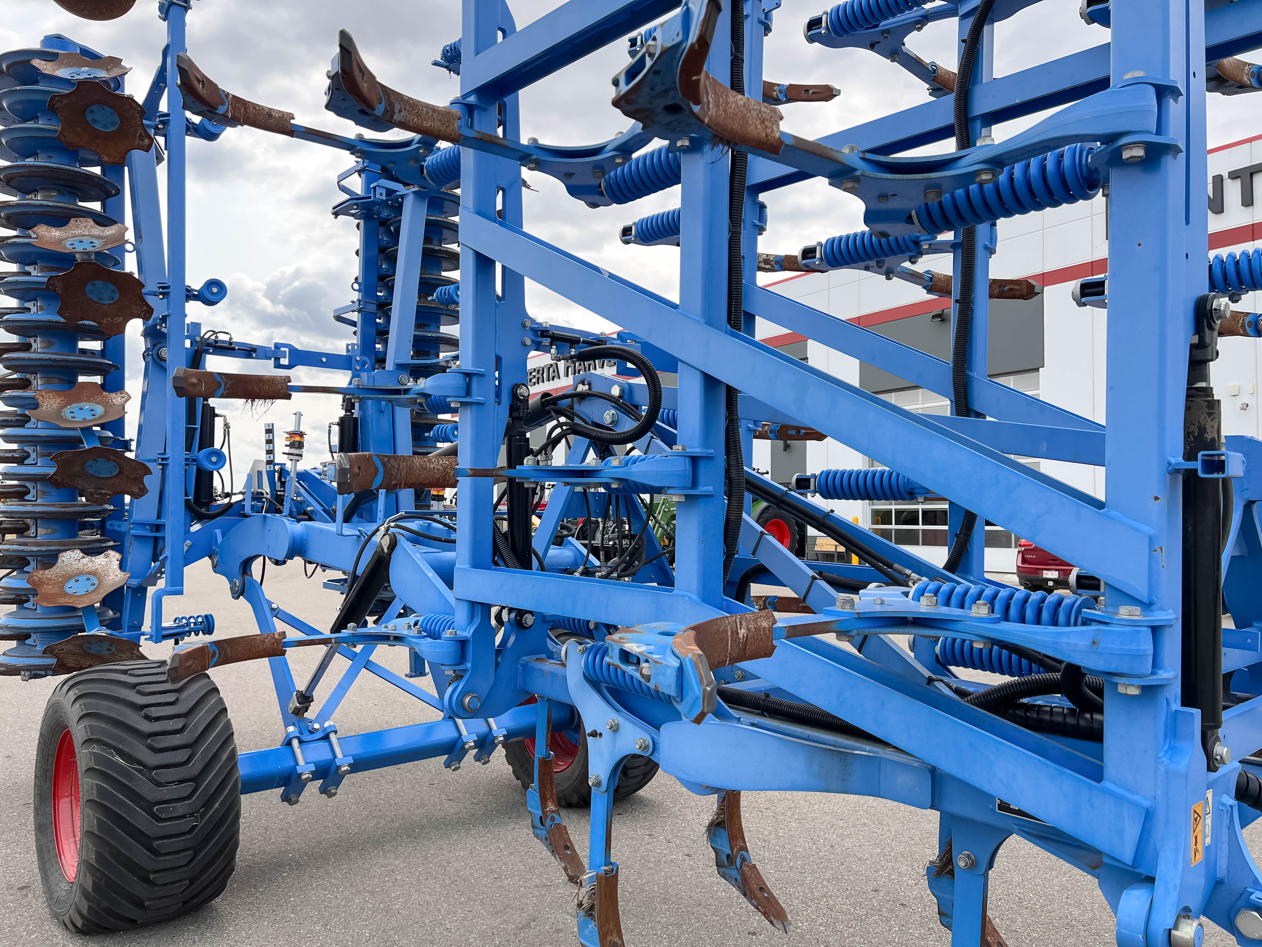 2019 LEMKEN KARAT 9/700KUA Field Cultivator