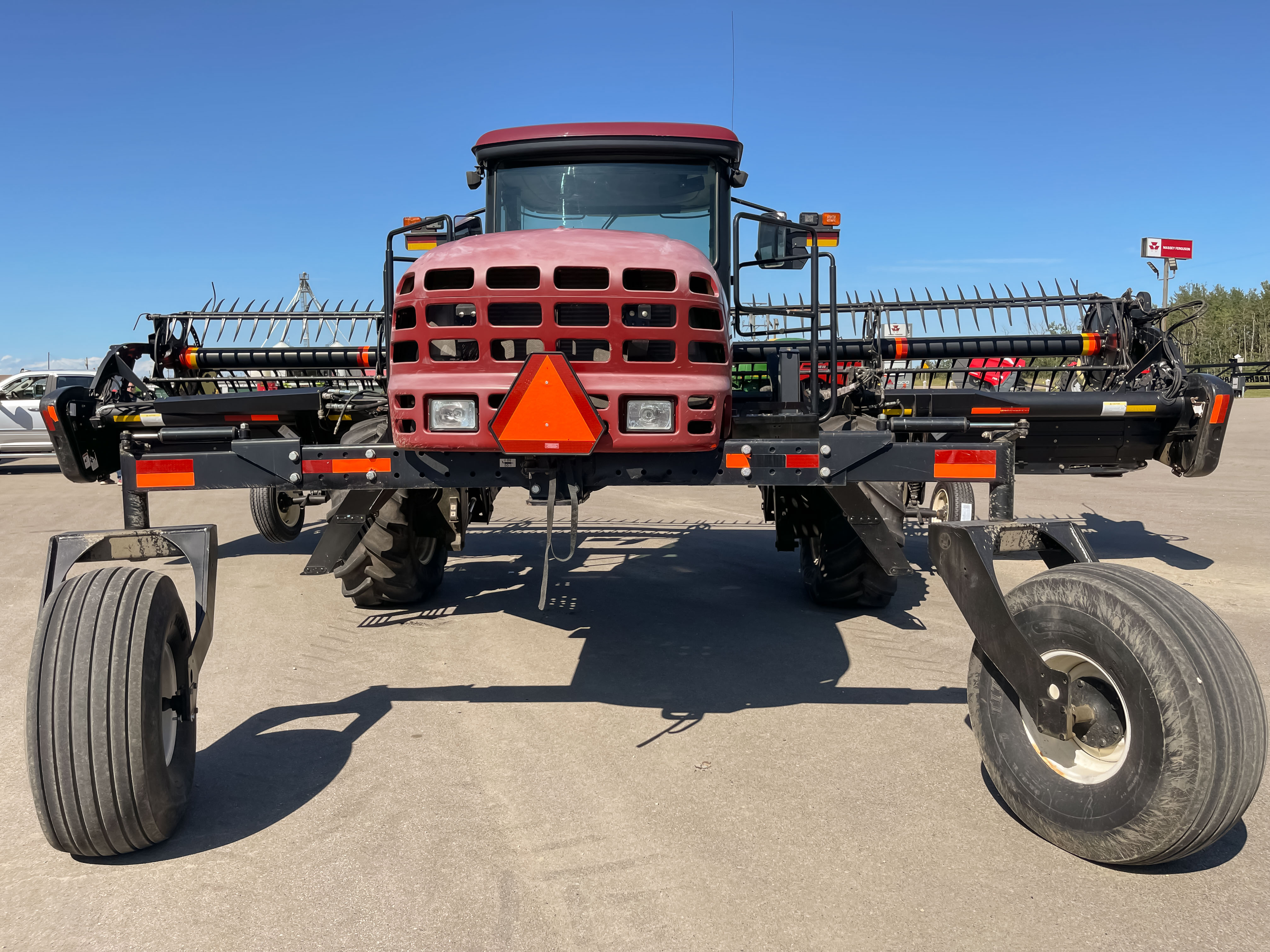 2010 Premier M150 Swather