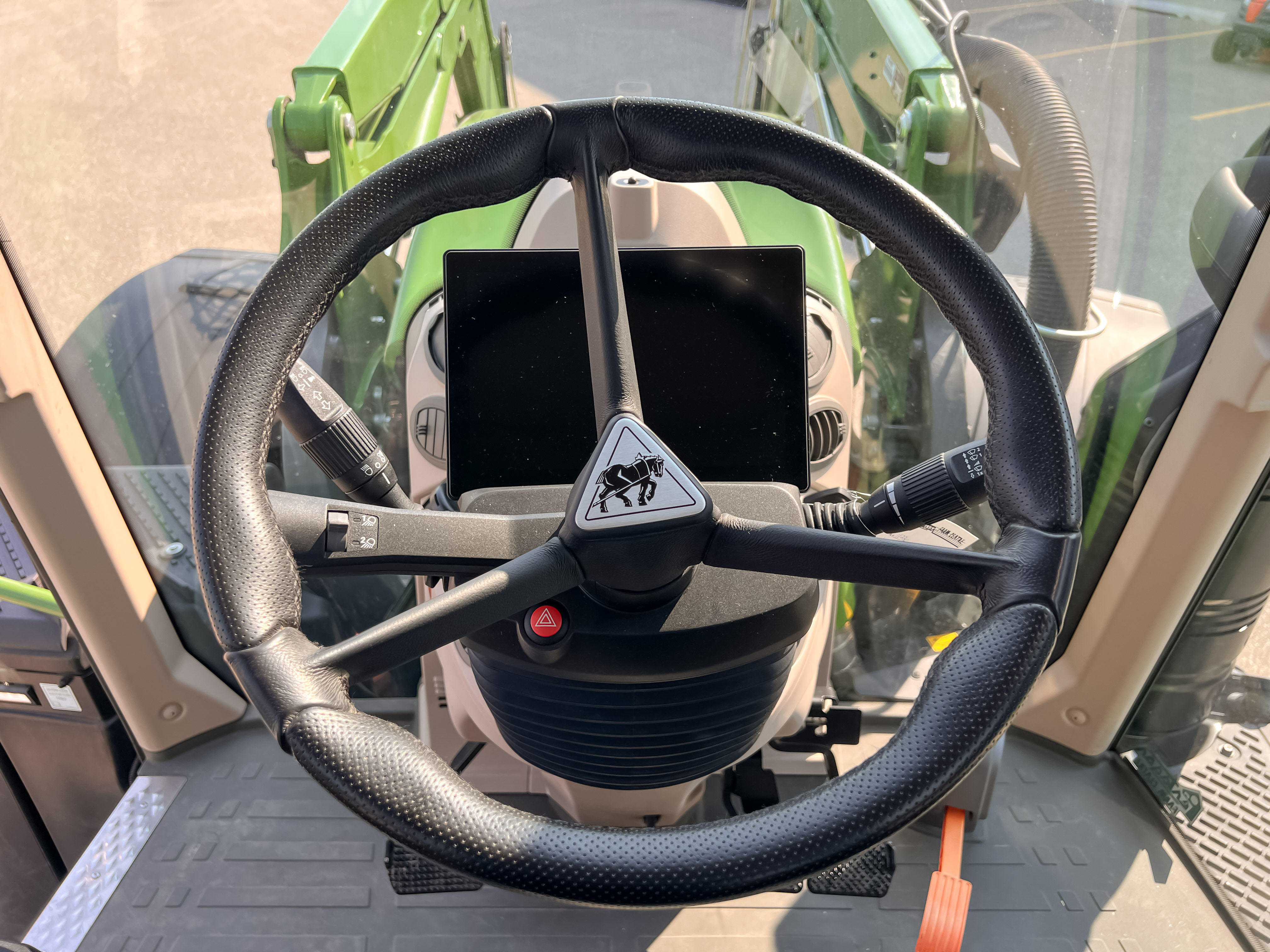 2023 Fendt 724 Gen6 Tractor