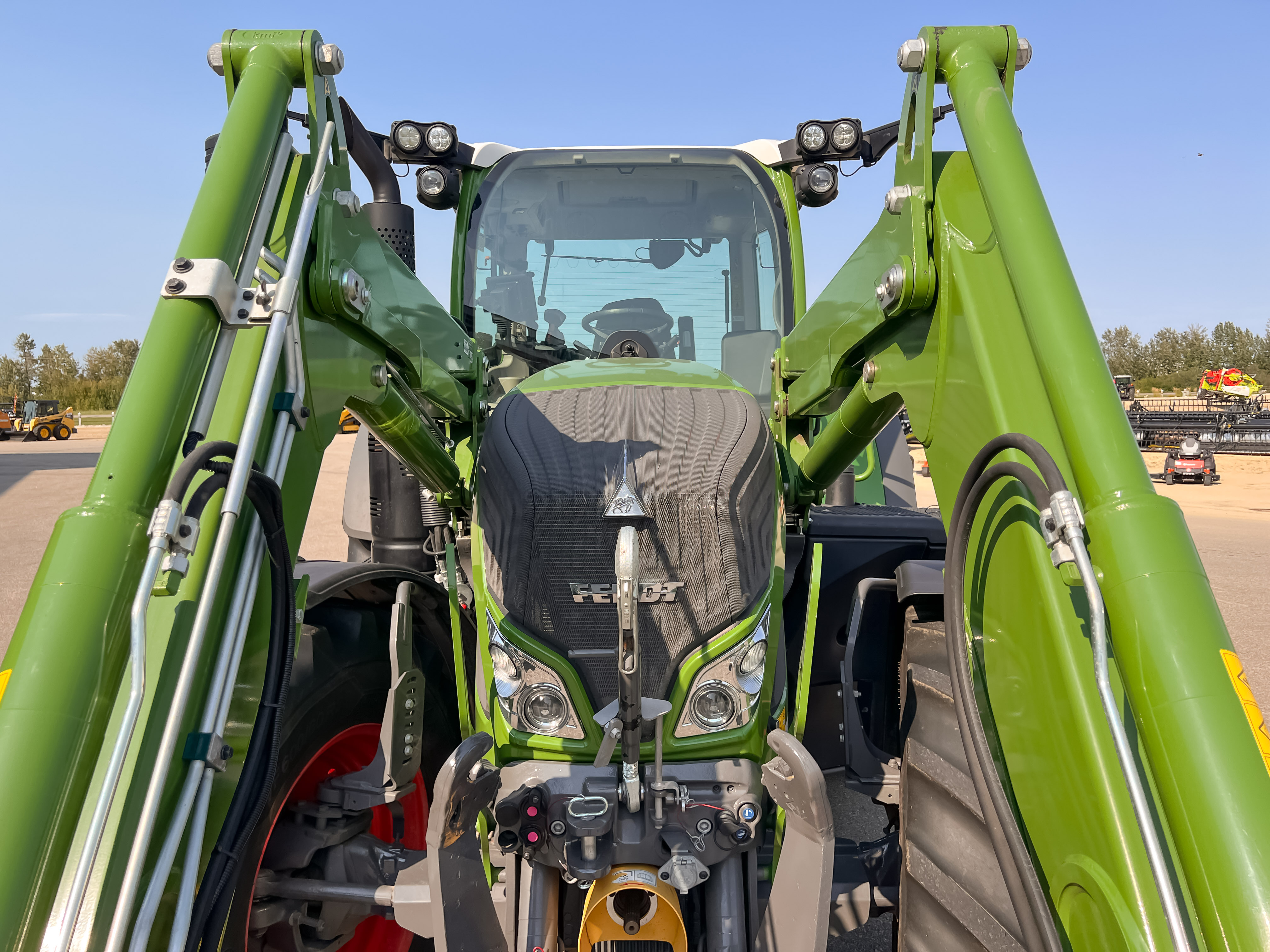 2023 Fendt 724 Gen6 Tractor