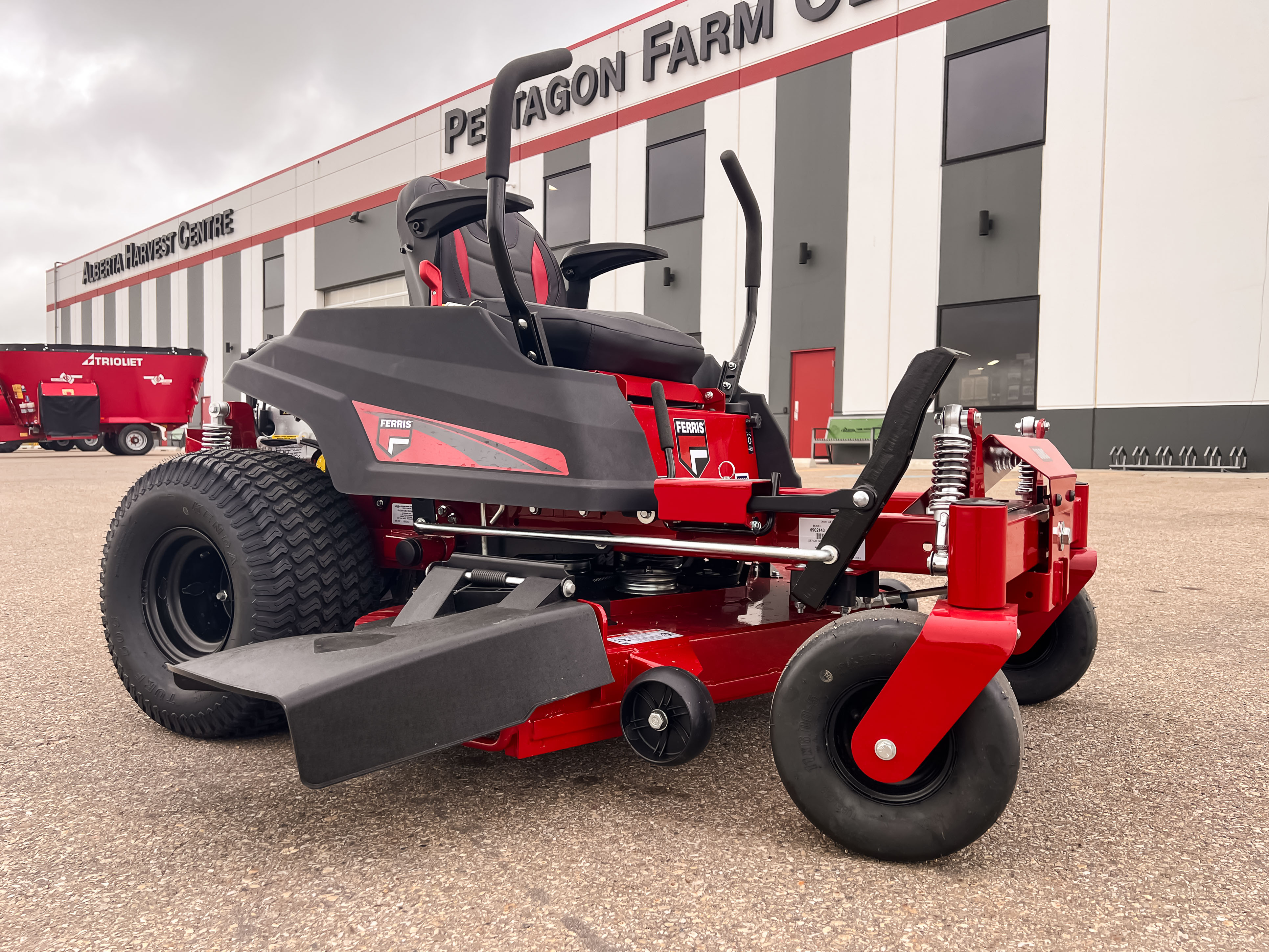 2024 Ferris 300S 23 Mower/Zero Turn