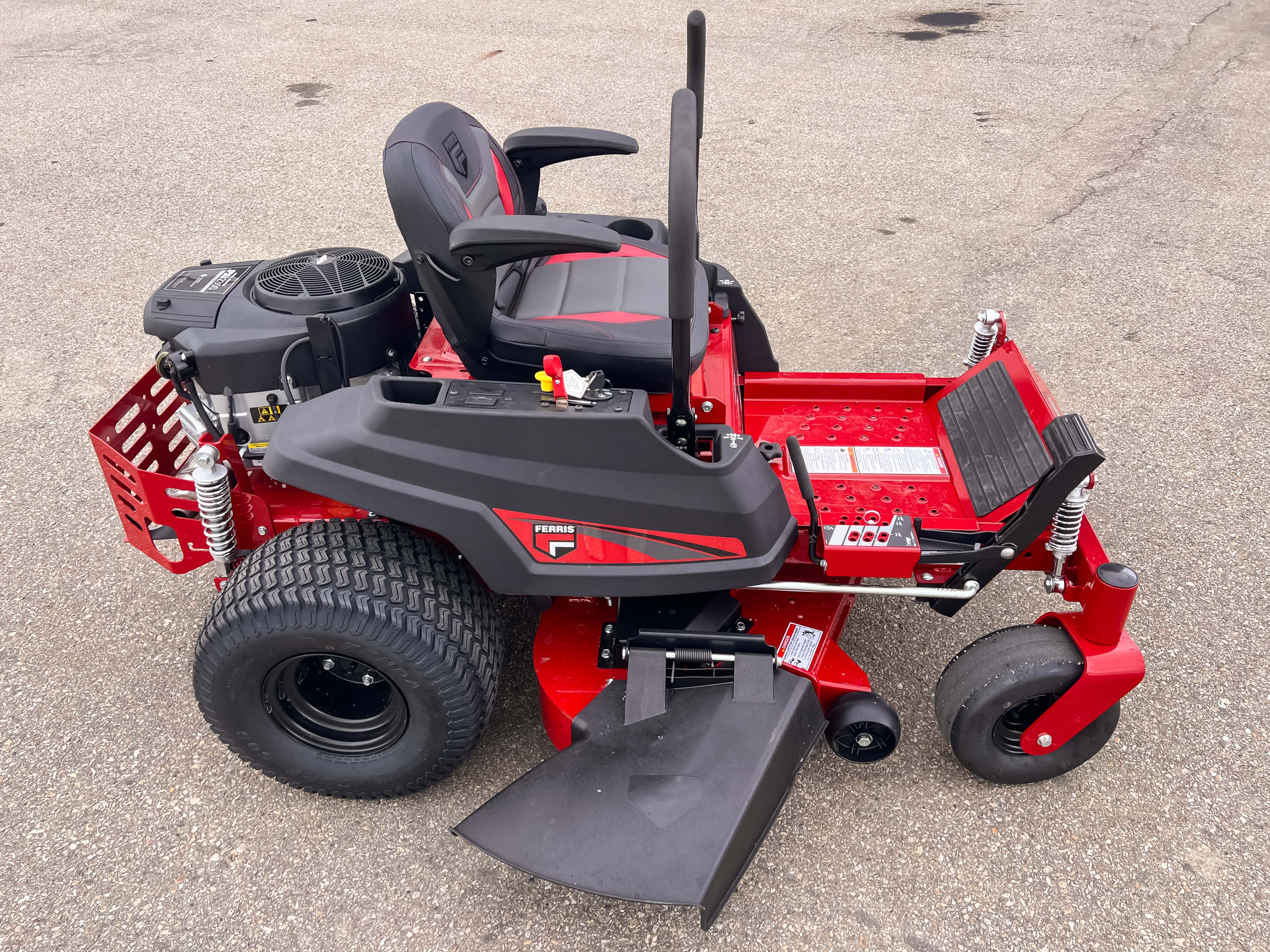 2024 Ferris 300S 23 Mower/Zero Turn