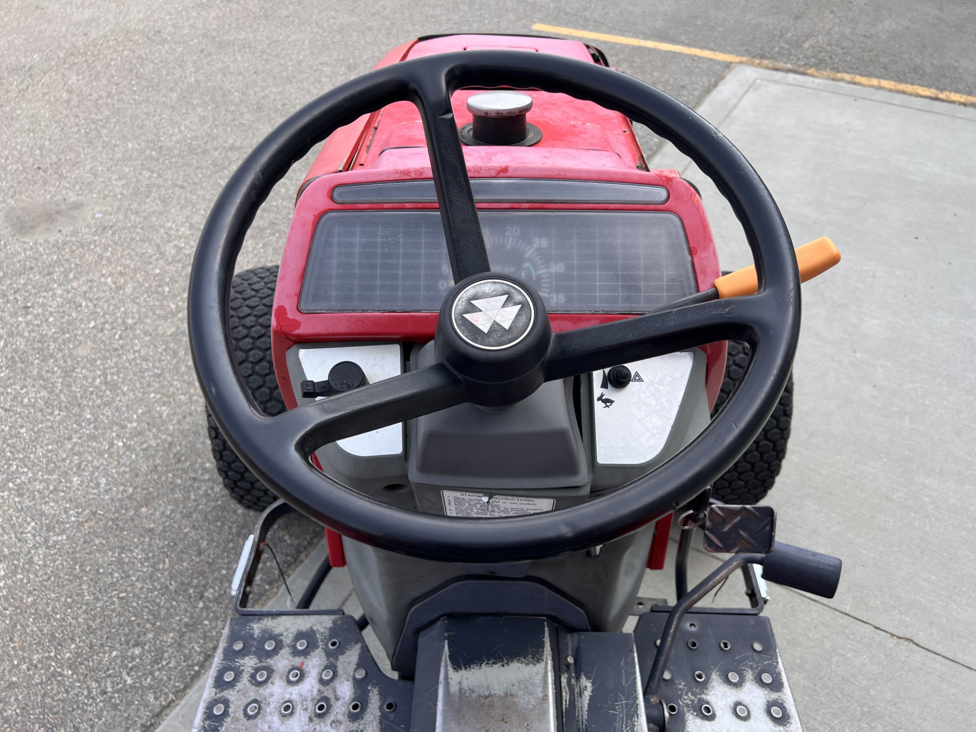 2003 Massey Ferguson 1423 Tractor