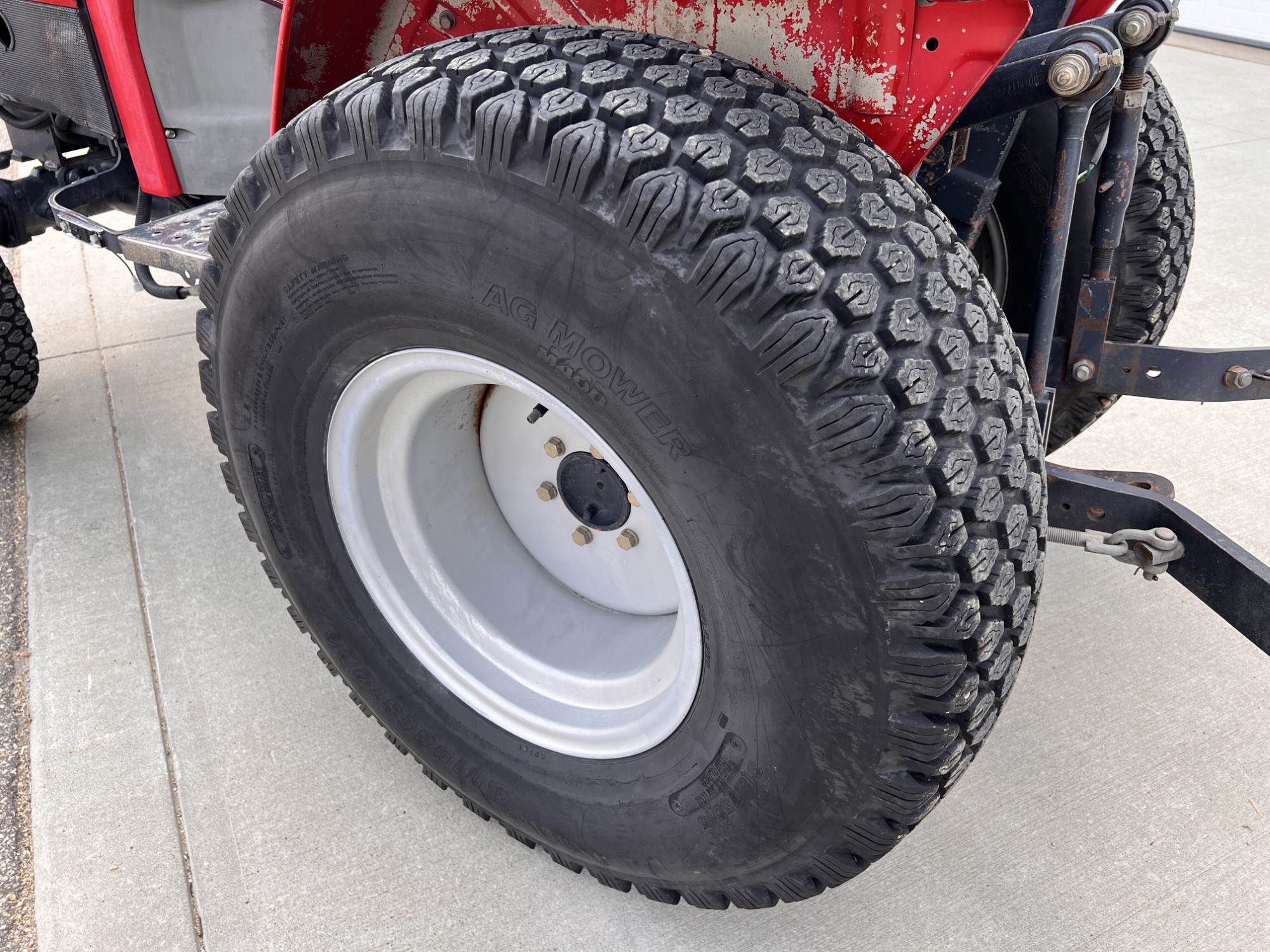 2003 Massey Ferguson 1423 Tractor