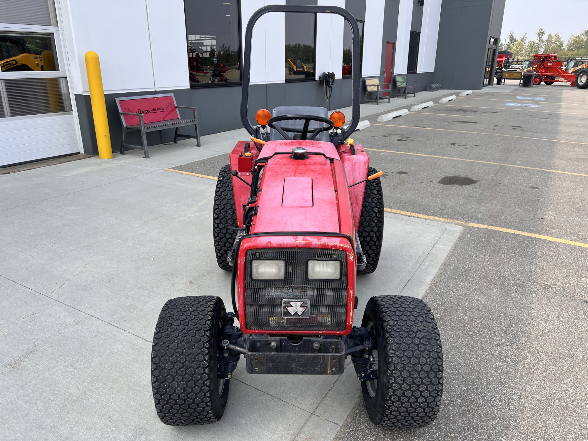 2003 Massey Ferguson 1423 Tractor