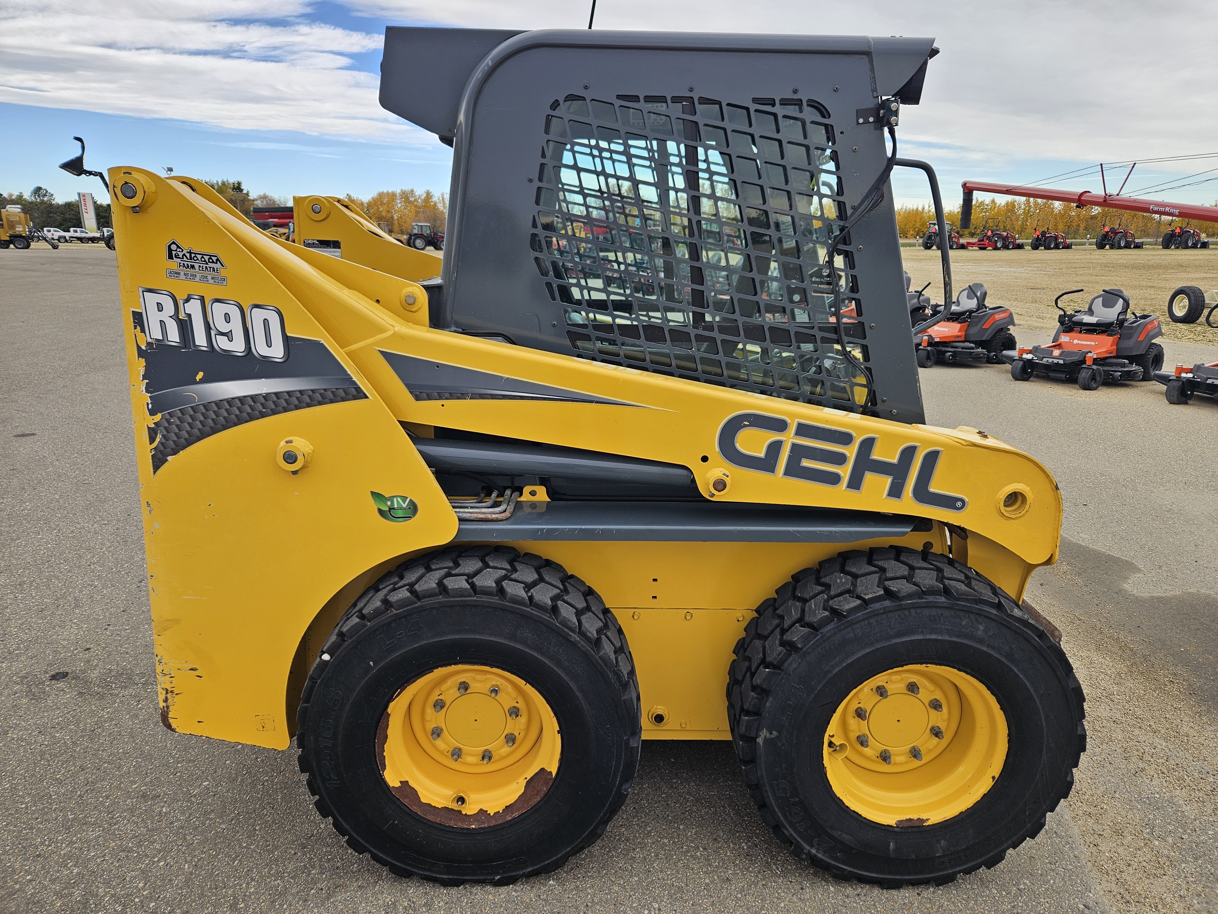 2013 Gehl R190 Skid Steer Loader