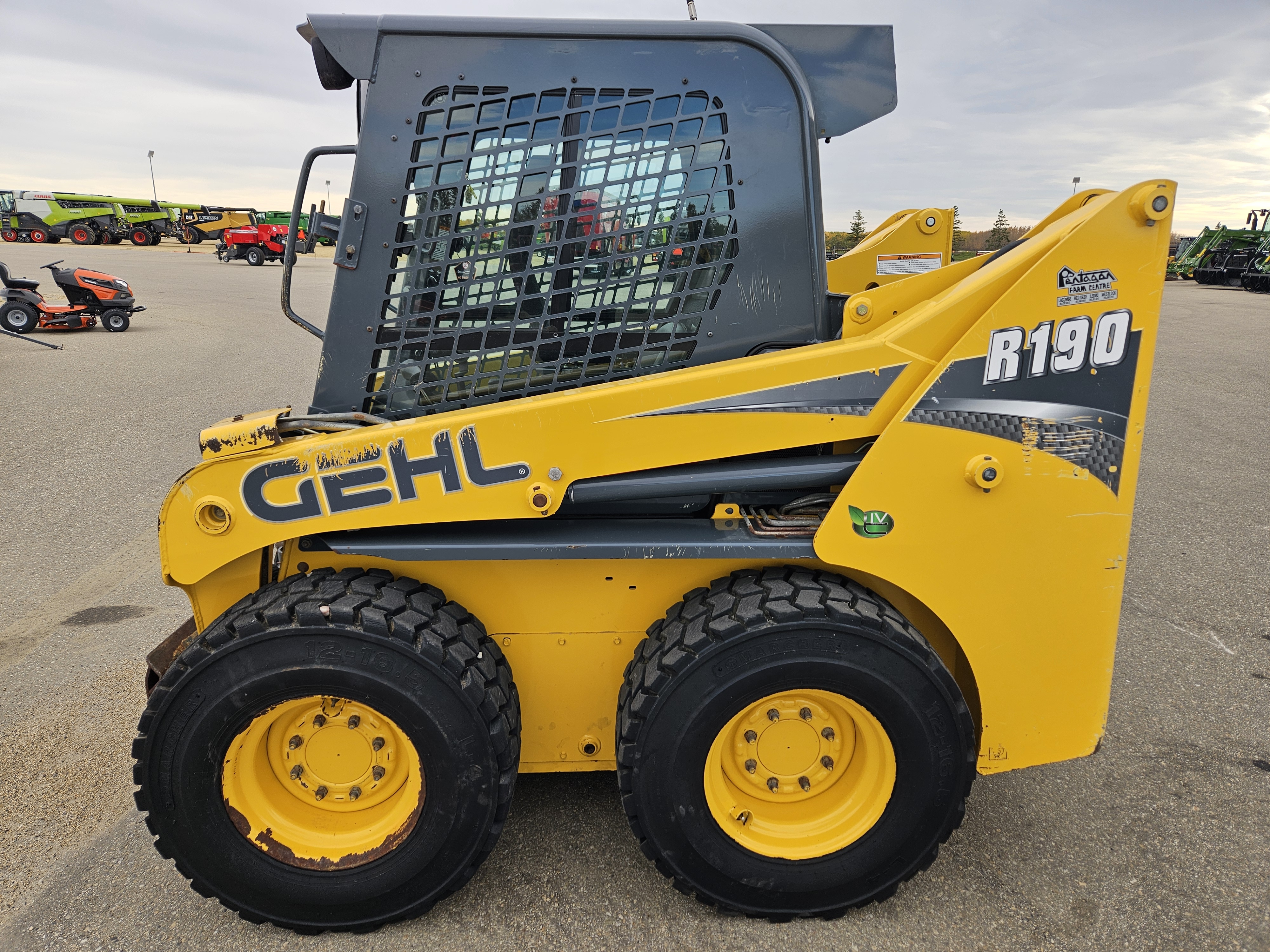 2013 Gehl R190 Skid Steer Loader