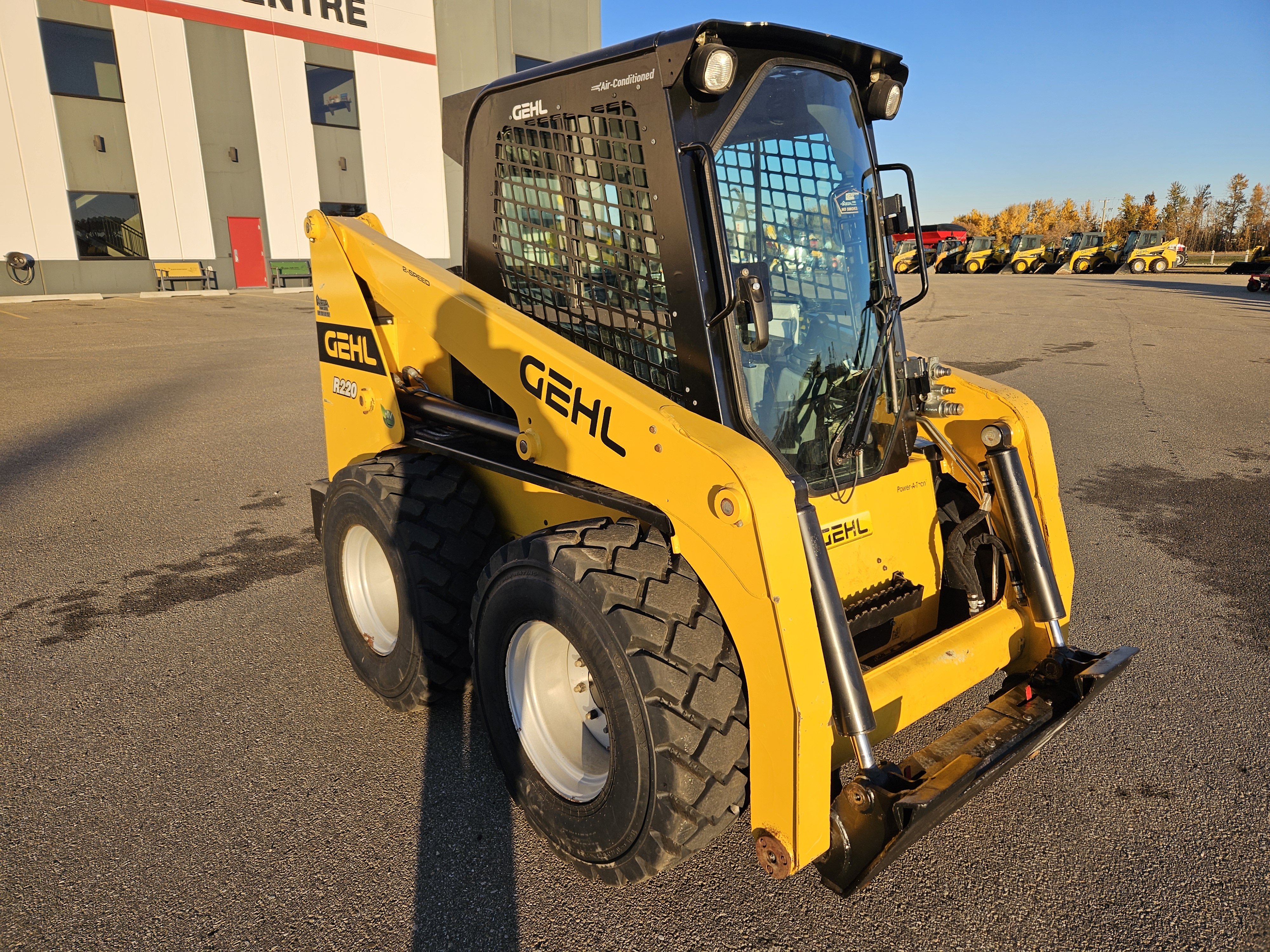 2020 Gehl R220 Skid Steer Loader