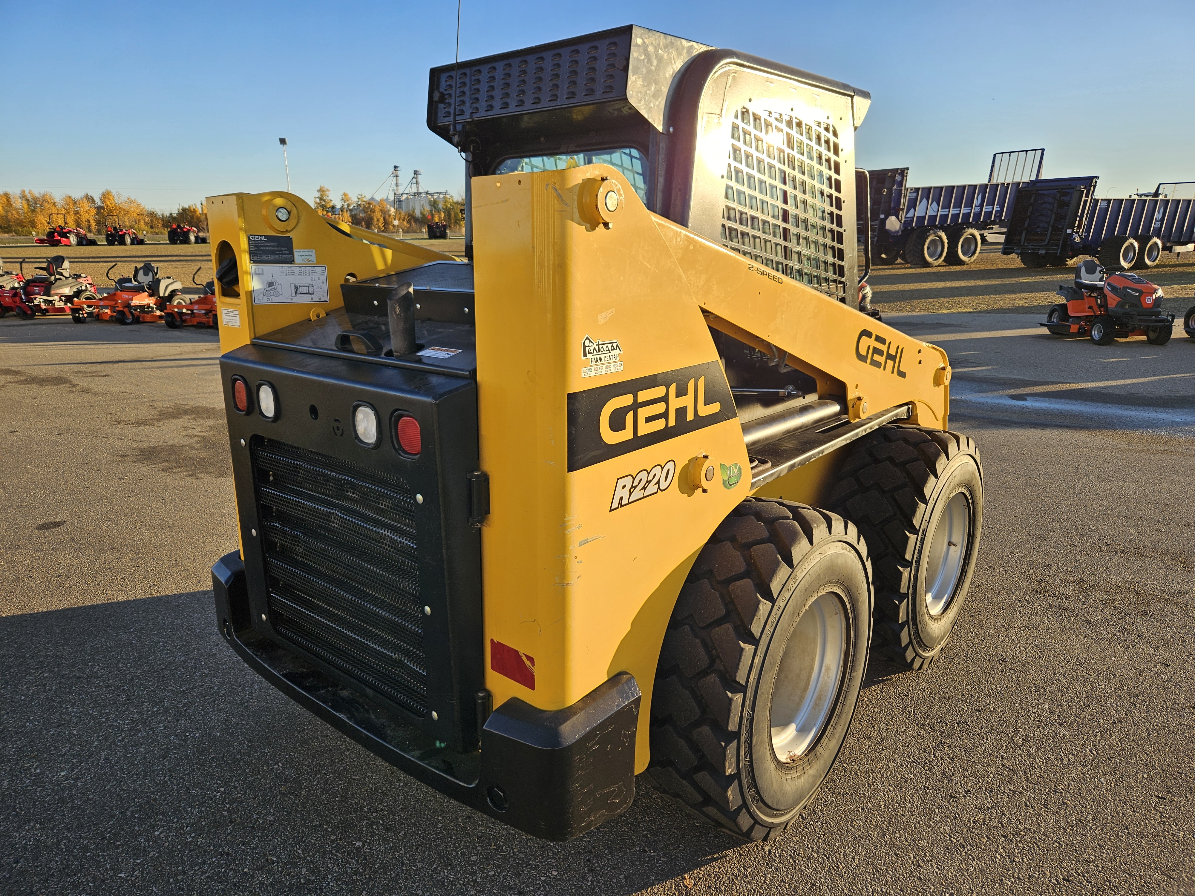 2020 Gehl R220 Skid Steer Loader