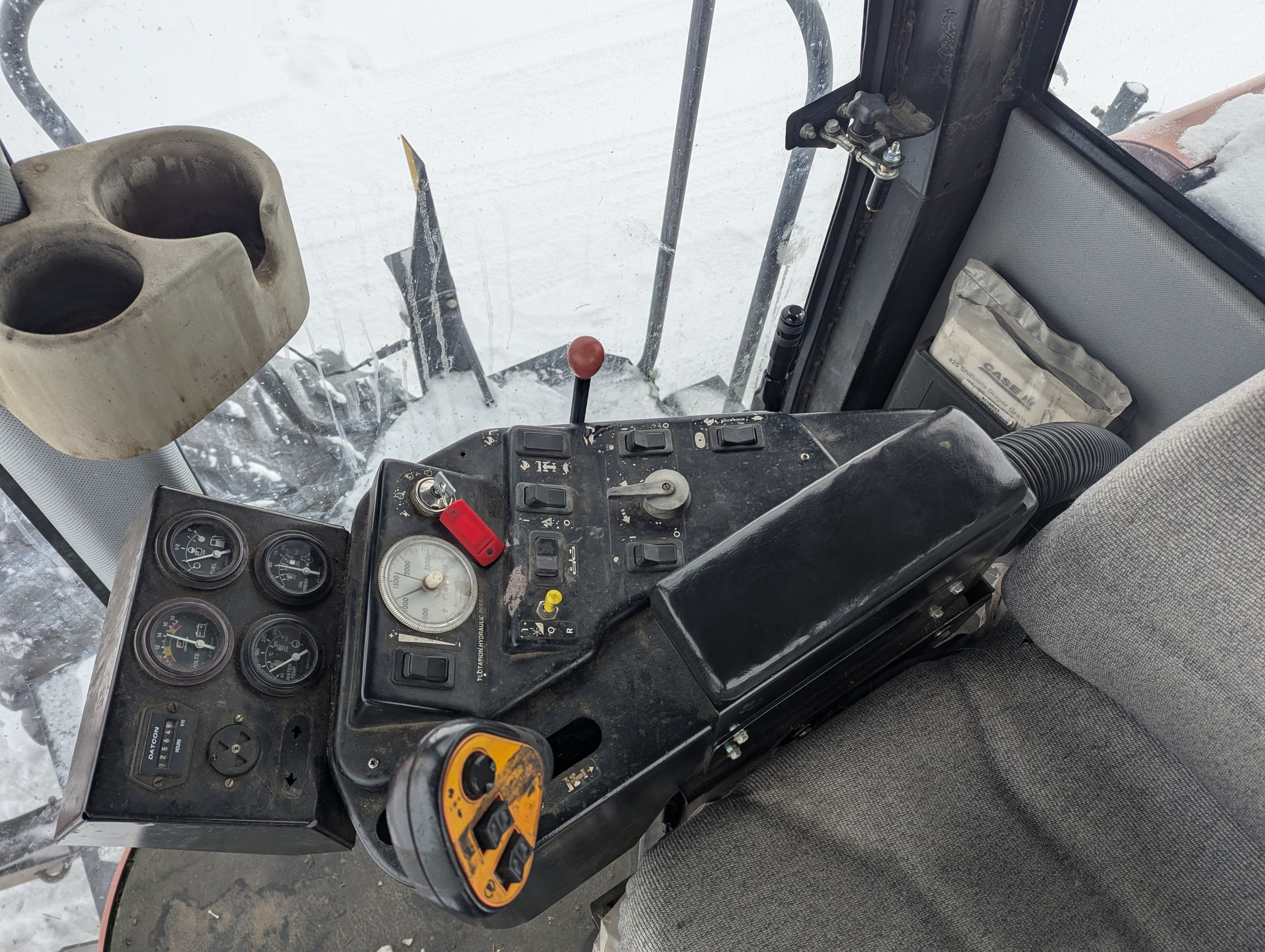 2002 Case IH 8860HP Swather