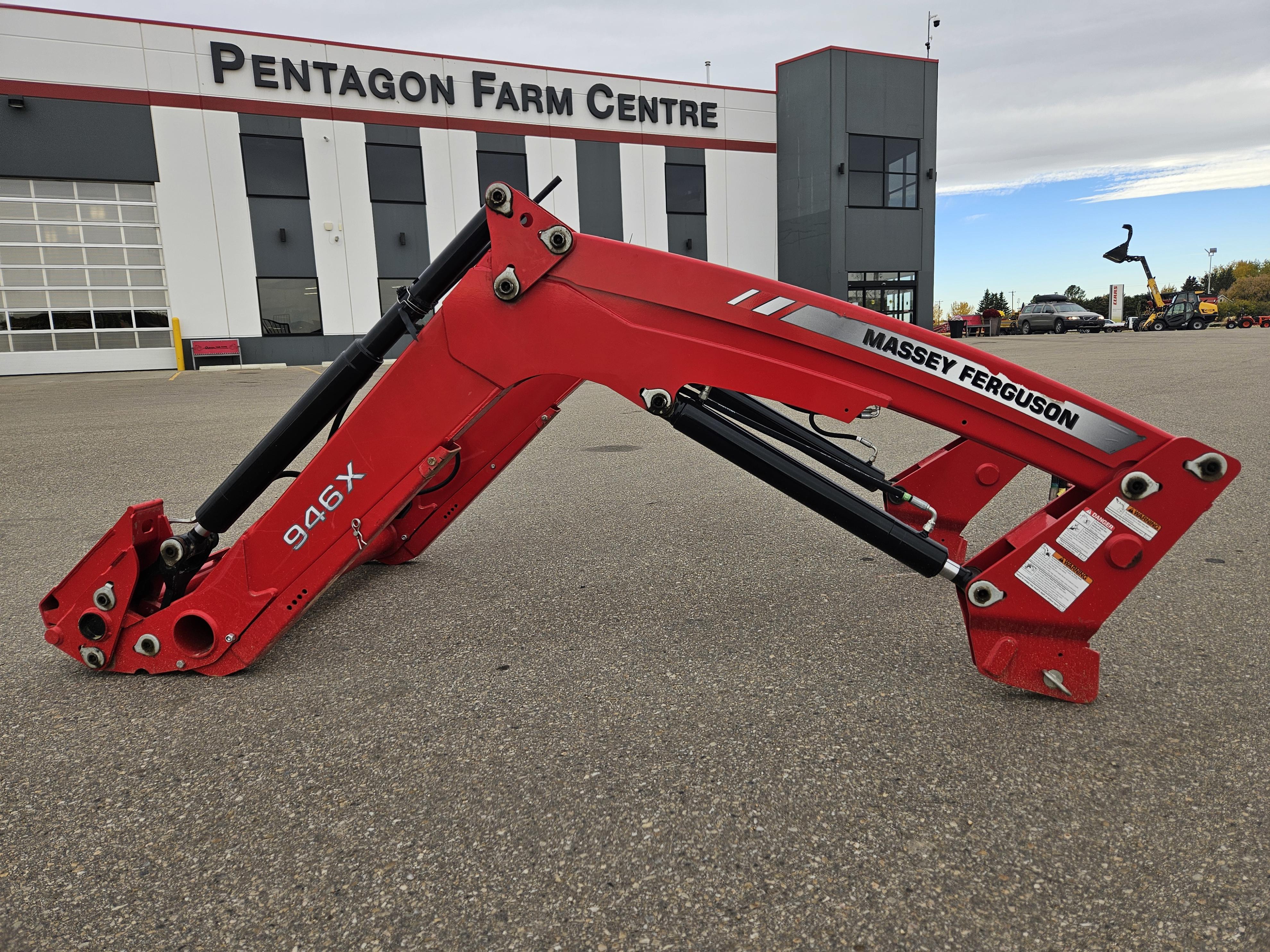 2019 Massey Ferguson 946X Loader