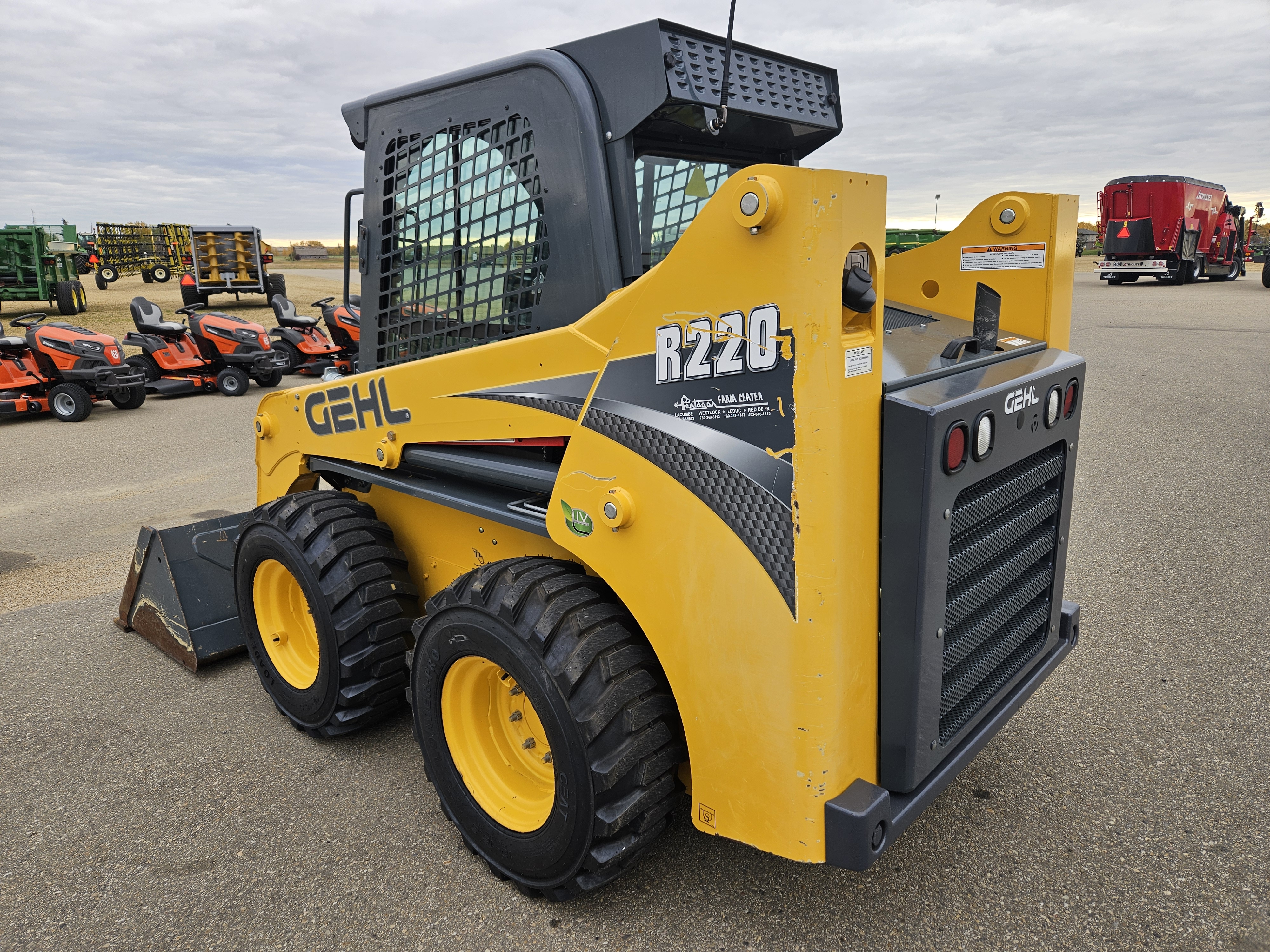 2019 Gehl R220 Skid Steer Loader