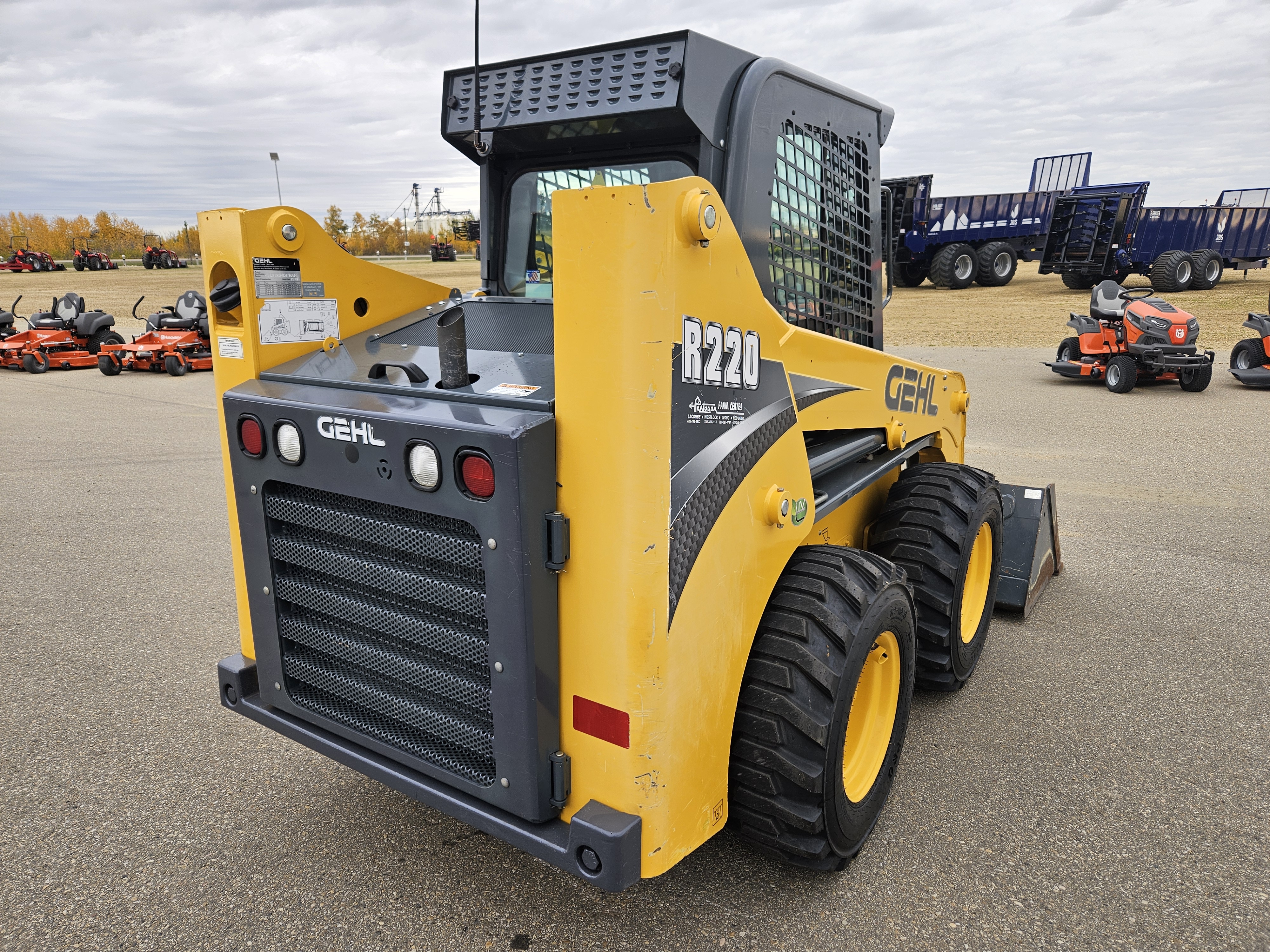 2019 Gehl R220 Skid Steer Loader