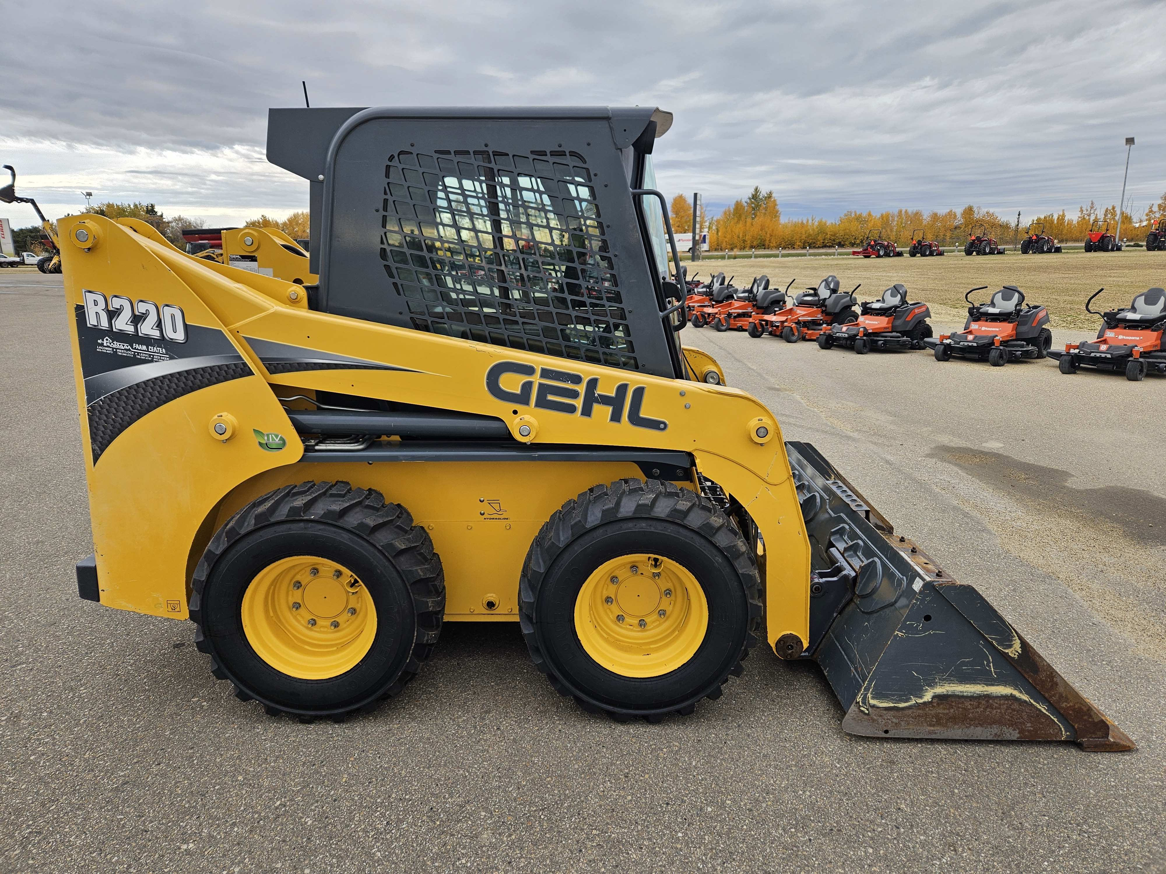 2019 Gehl R220 Skid Steer Loader