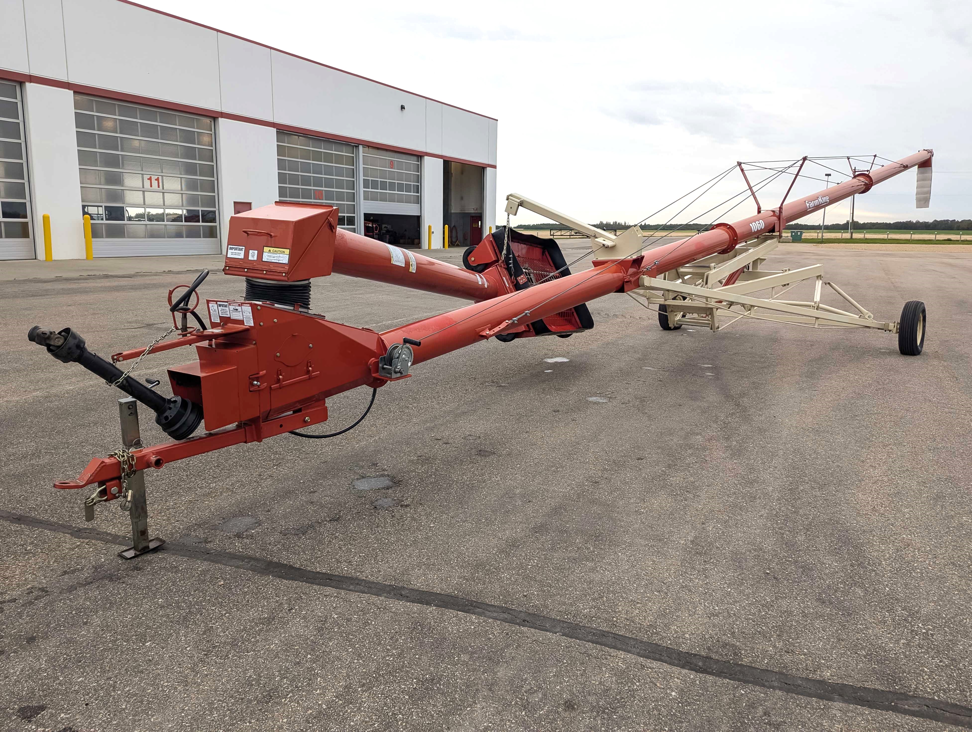 2014 Farm King 10X60 Grain Auger