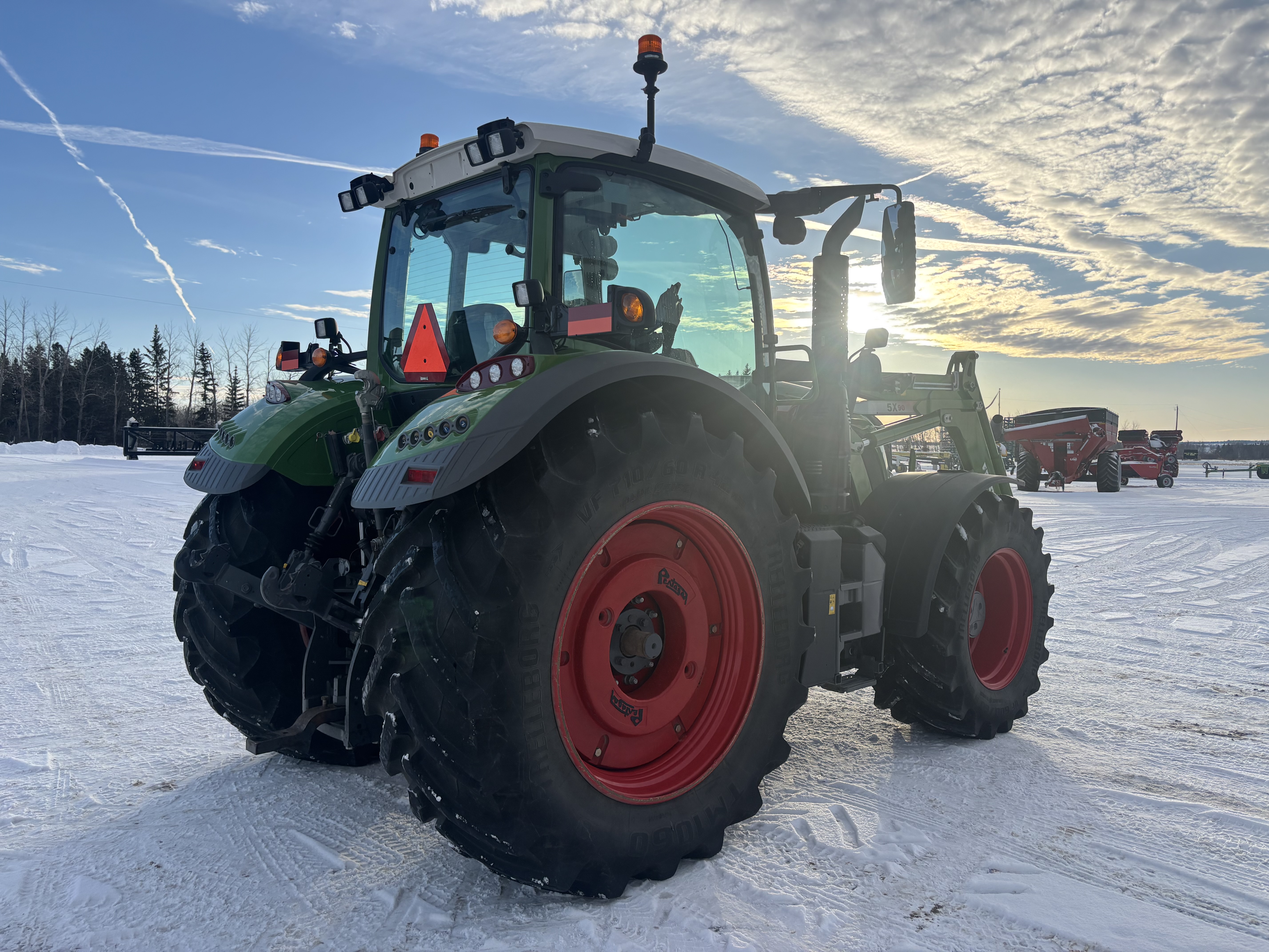 2021 Fendt 718 Gen6 Tractor