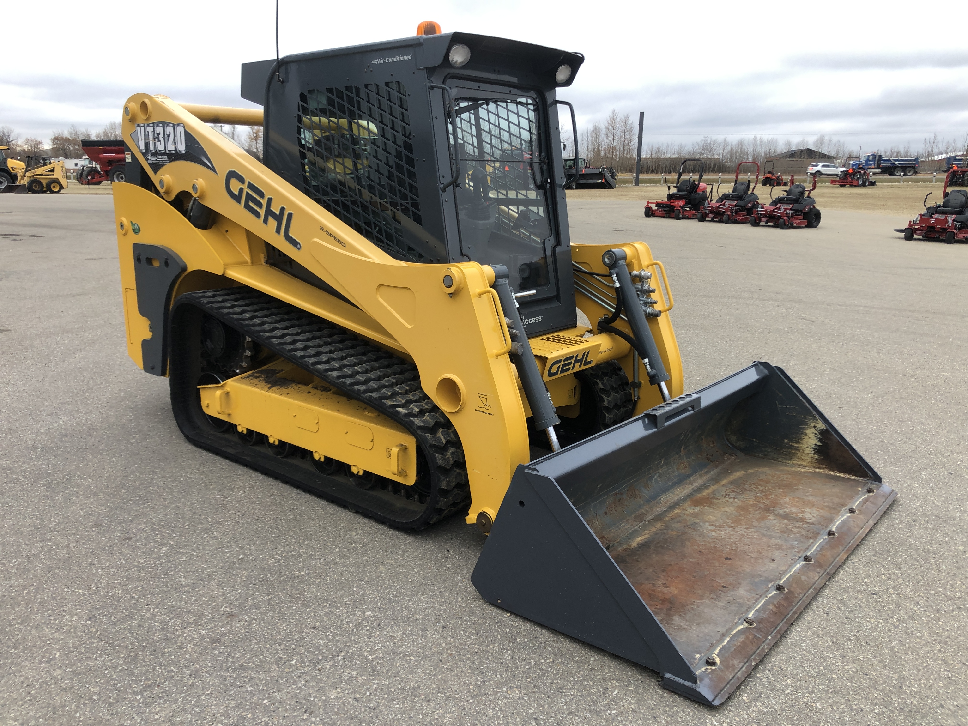 2018 Gehl VT320 Skid Steer Loader